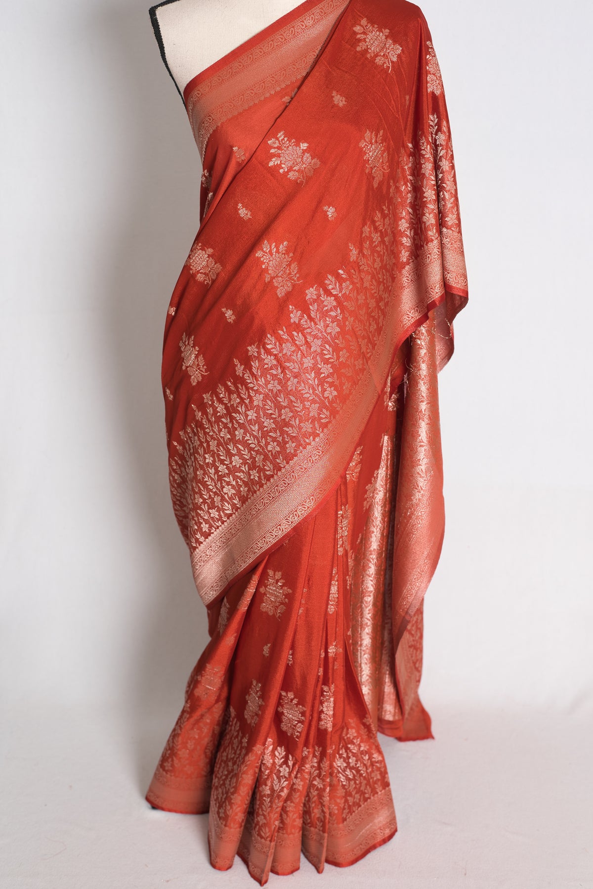 Priya: Rust Brown Lightweight Semi Georgette Banarasi Saree image 5