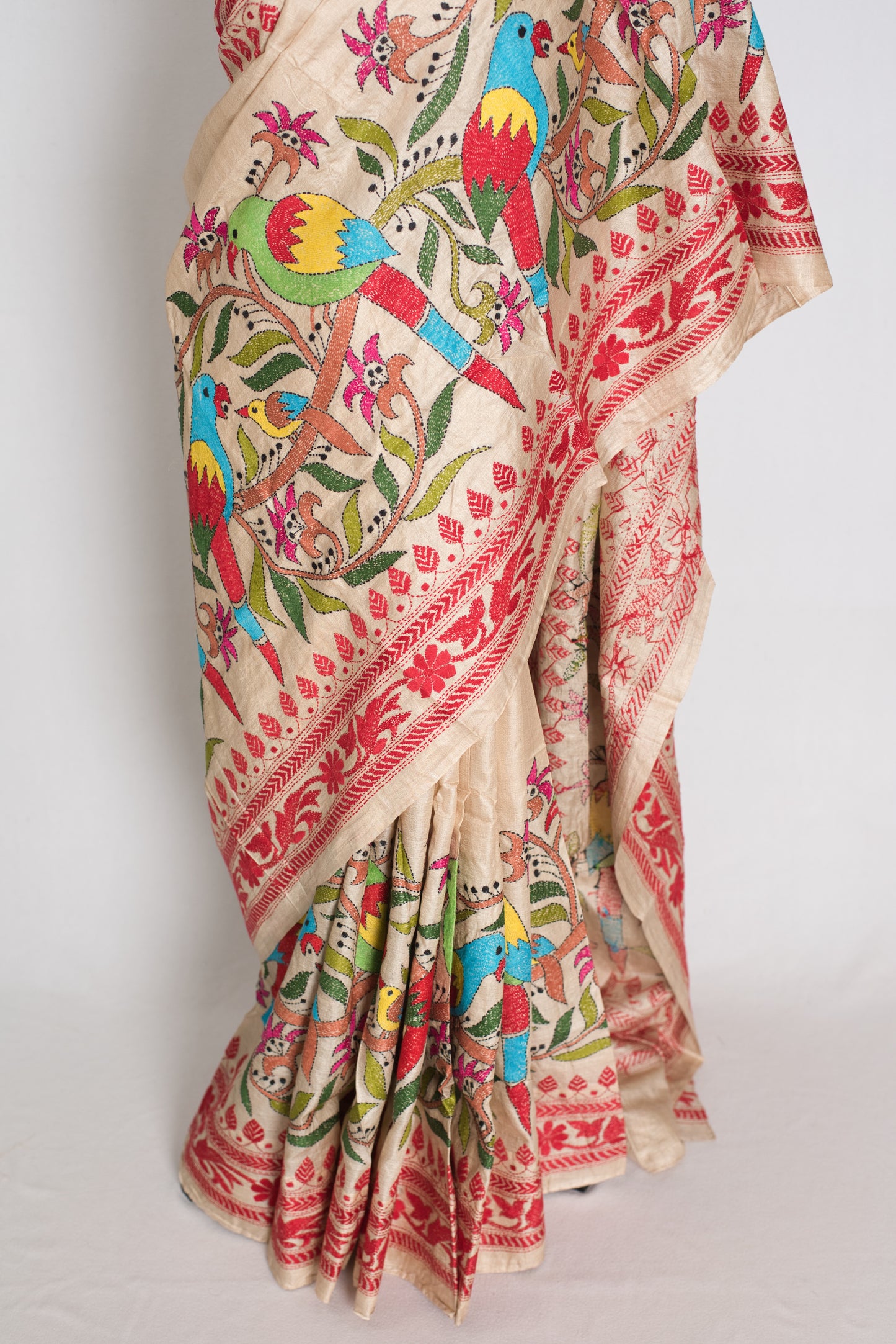 Kavitha : Pure Gachi Tussar Hand Embroidered Kantha Stitch Saree image 5