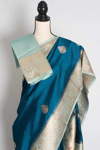 Jugagni: German Blue and Sea Green Mango Silk Banarasi Saree image 2