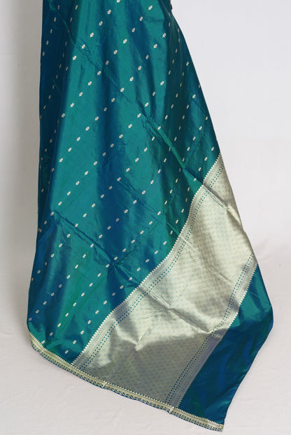 Peacock Green Banarasi saree — border detail