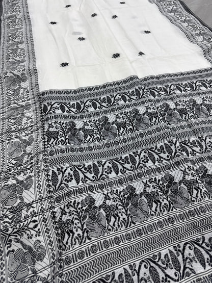 Nandini : Off-White and Black Soft Cotton Baluchari Saree with Blouse Piece image 4