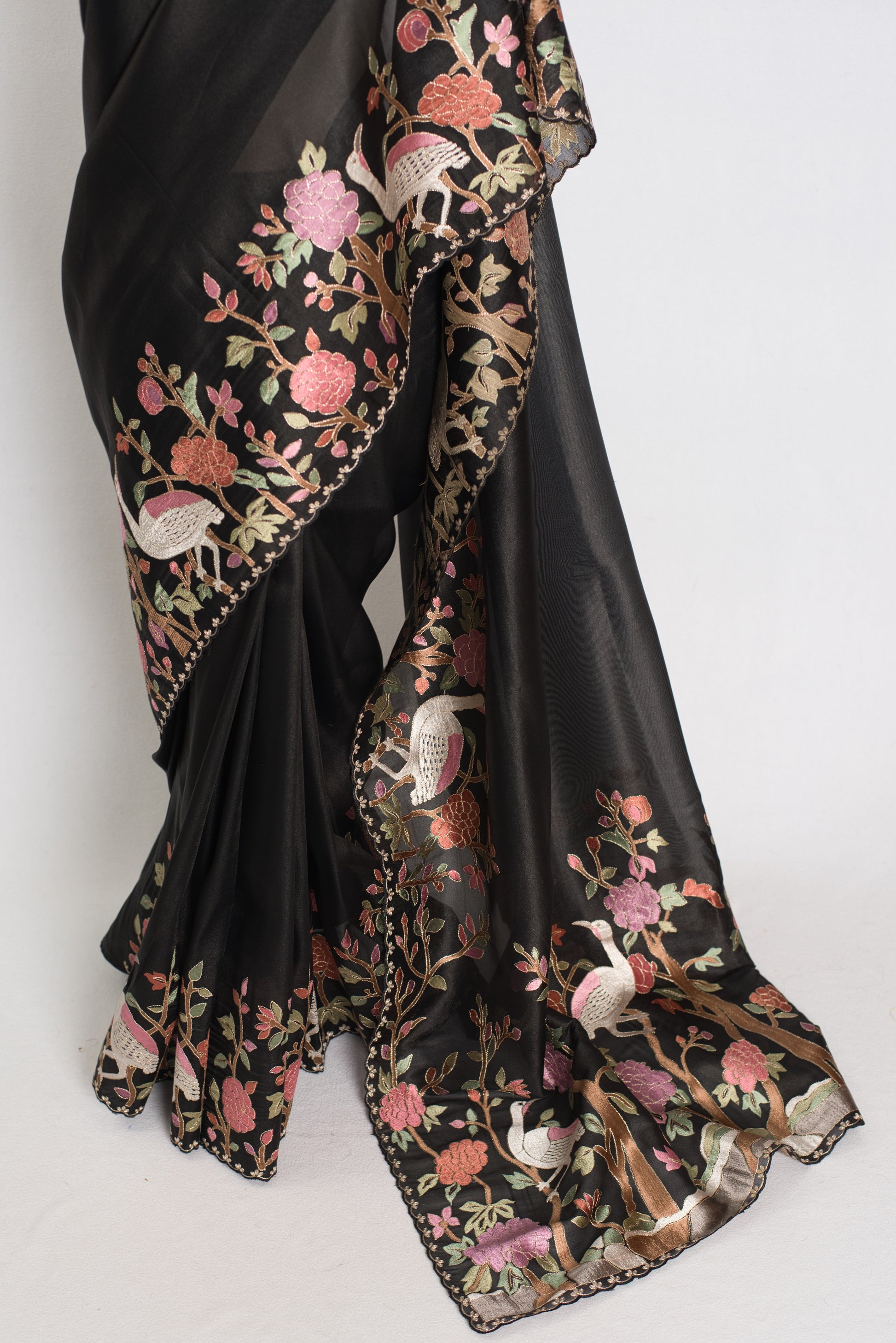 Raji : Black Thread Embroidery Party Wear Organza Saree image 5