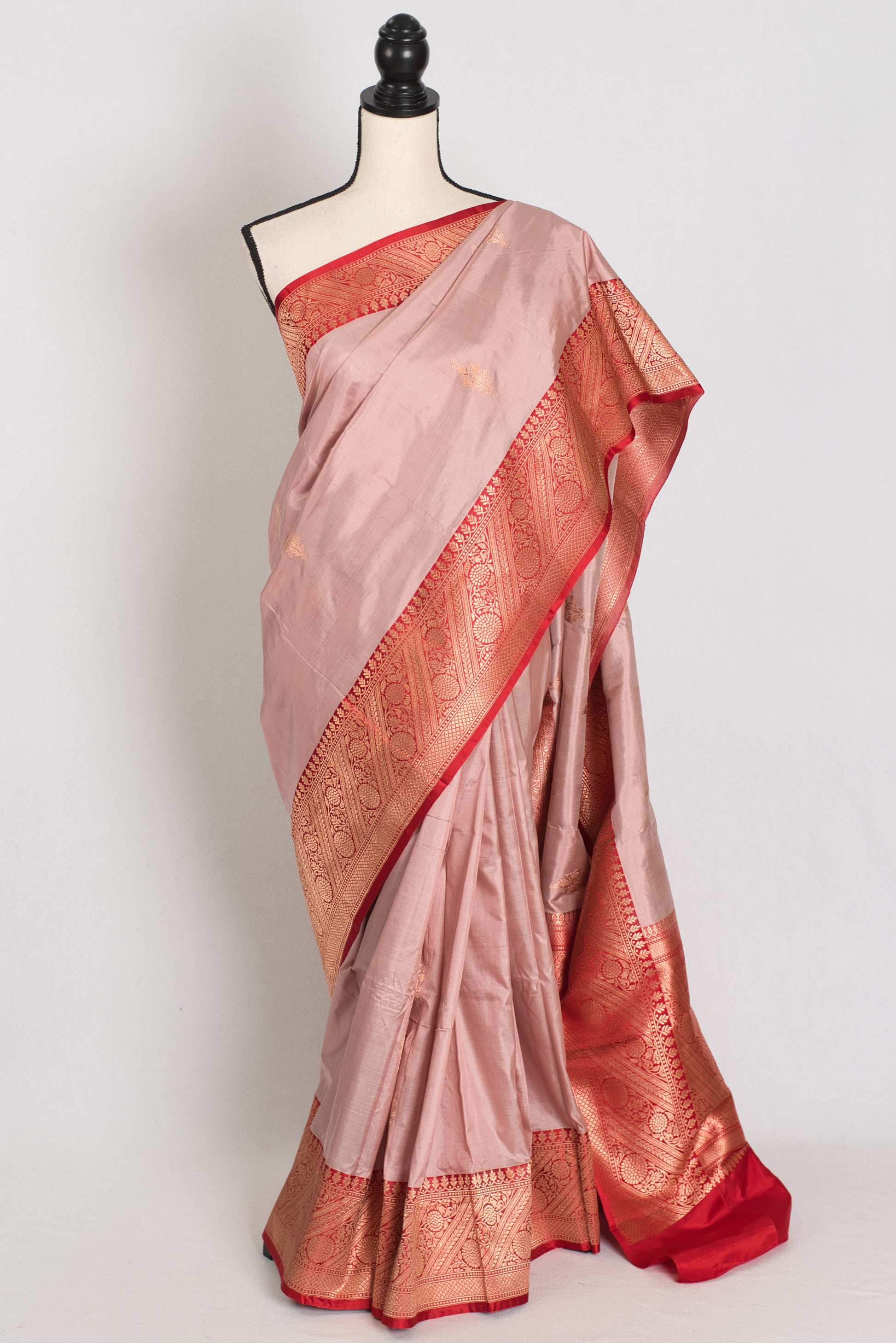 Bidisha : Certified Silk Banarasi Saree in English Mauve and Bright Red image 0