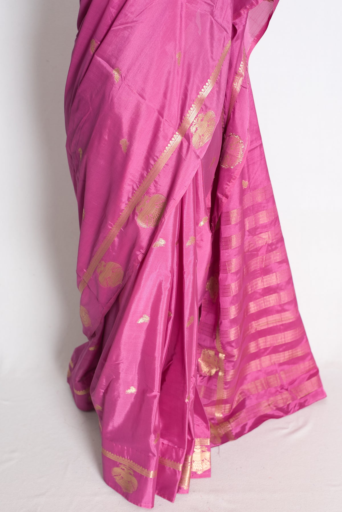Priya: Purple and Gold Semi Silk Budget Friendly Banarasi Saree image 6