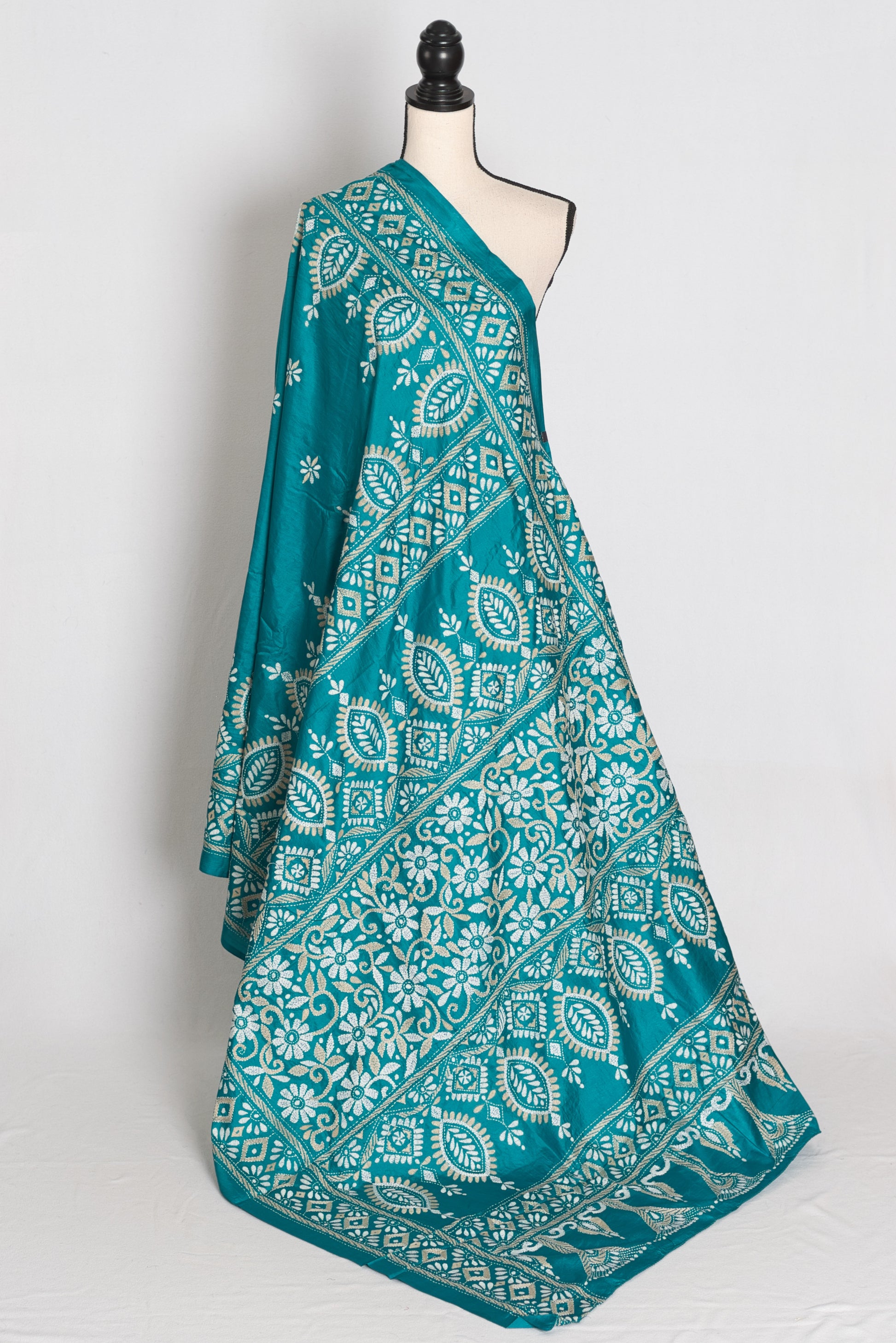 Mahua : Green Pure Silk Hand-Embroidered Kantha Stitch Saree | Silk Mark image 1