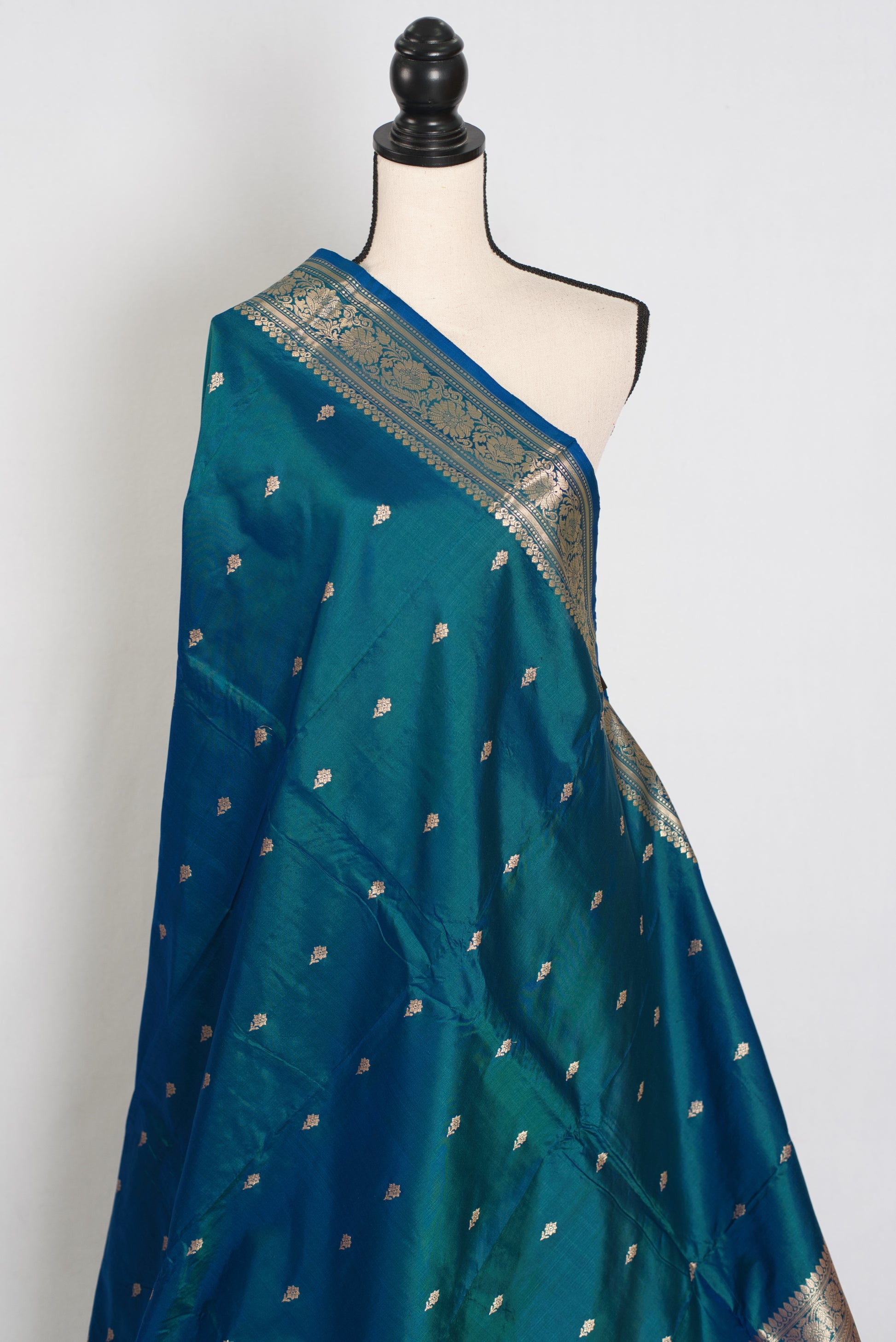 Mayuri | Peacock Blue Pure Katan Silk Banarasi Saree | Silk Mark Certified image 4