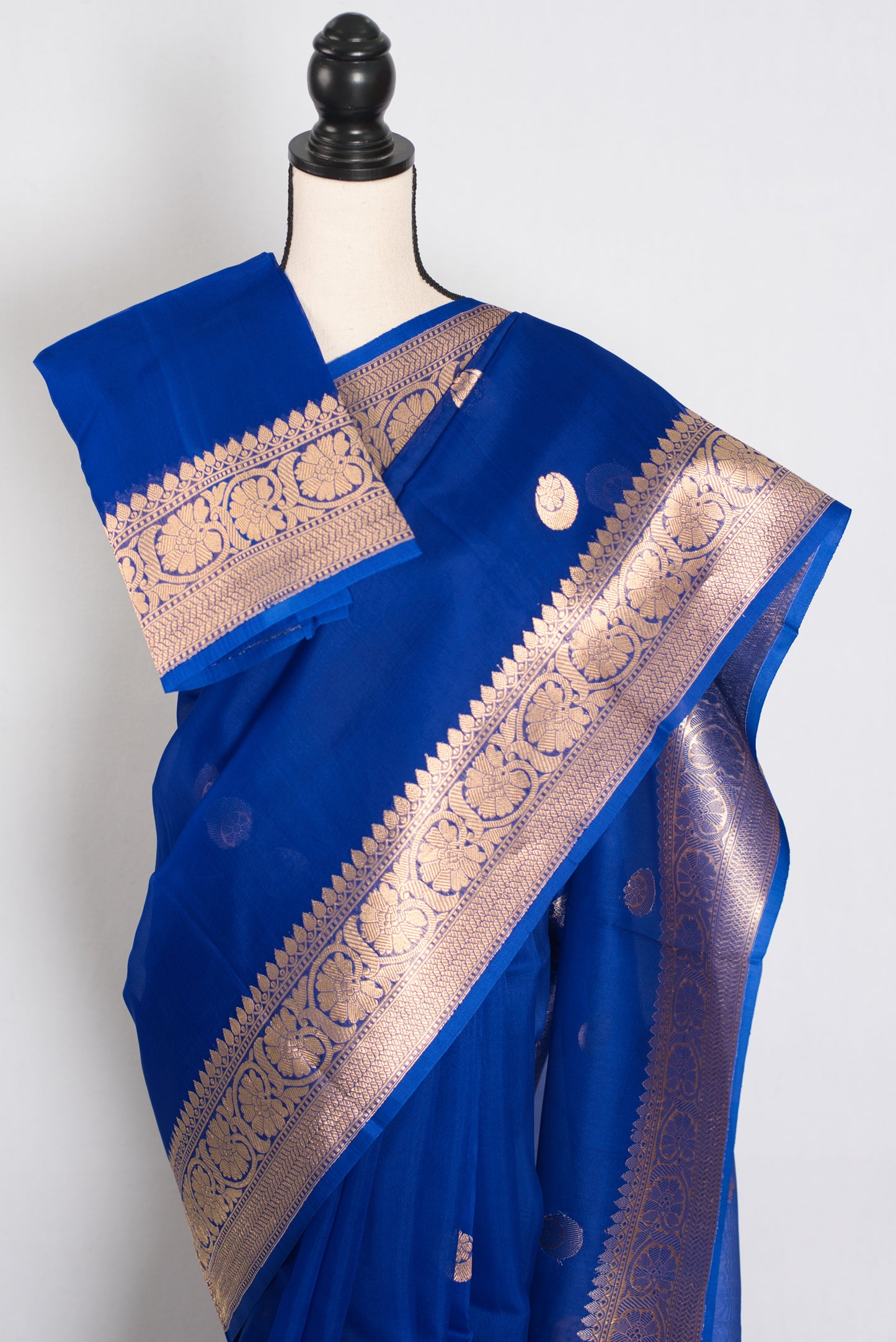 Kalpana : Royal Blue and Gold Chand Sitara Kora Organza Banarasi Saree image 2
