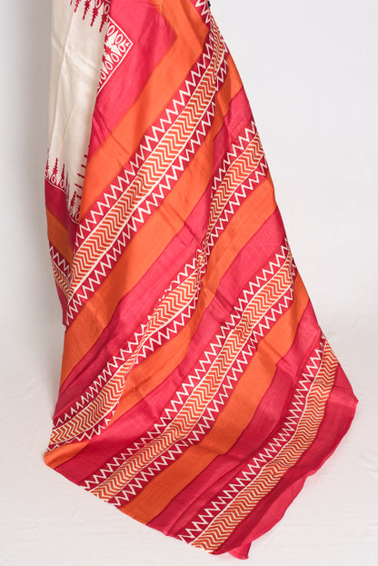 Lakshmi : Off-White and Red Hand Block Printed Murshidabad Pure Silk Saree image 3