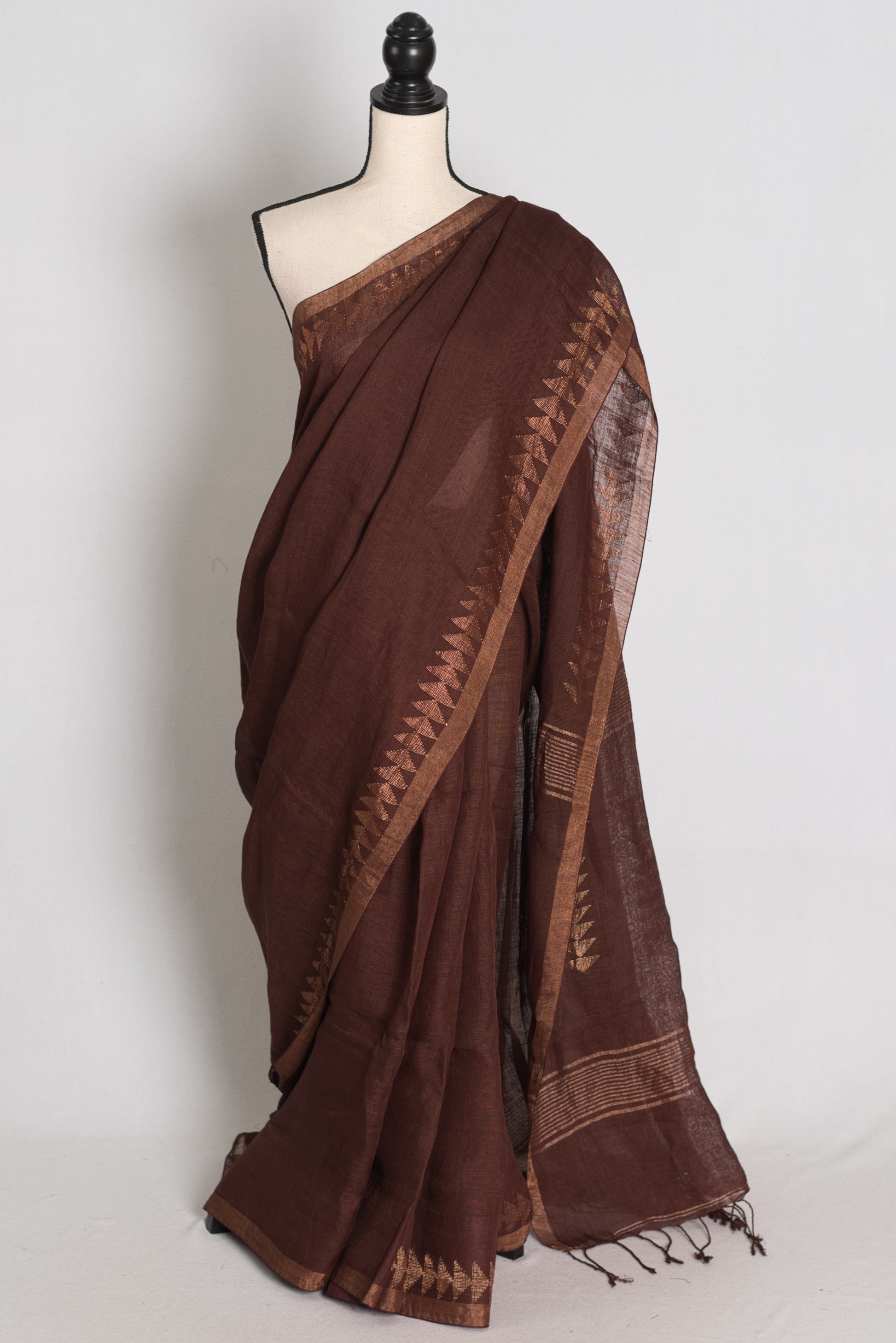 Keya : Dark Brown and Antique Gold Handwoven Linen by Linen Jamdani Saree image 0