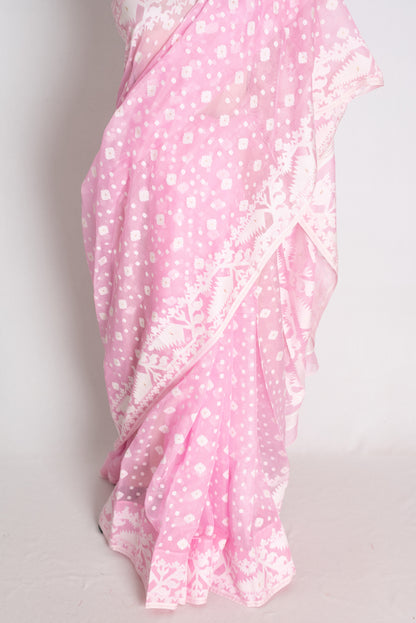 Mahua : Soft Pink and White Blended Soft Cotton Bengali Jamdani Saree image 5