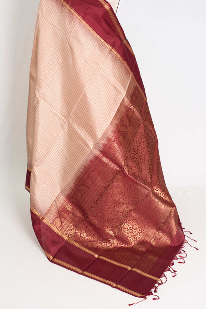 Latha : Silk Mark Certified Cream and Red Checks Kanjeevaram Silk Saree image 3