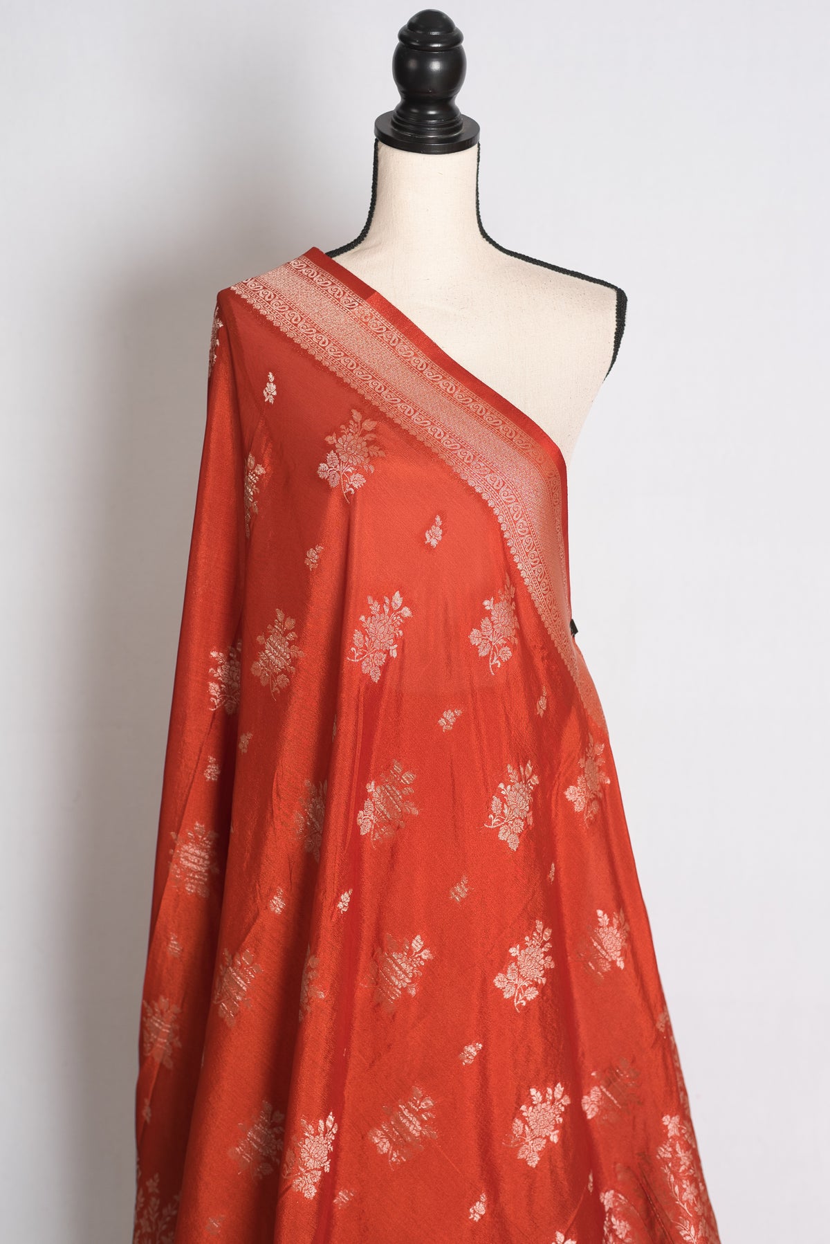 Priya: Rust Brown Lightweight Semi Georgette Banarasi Saree image 4
