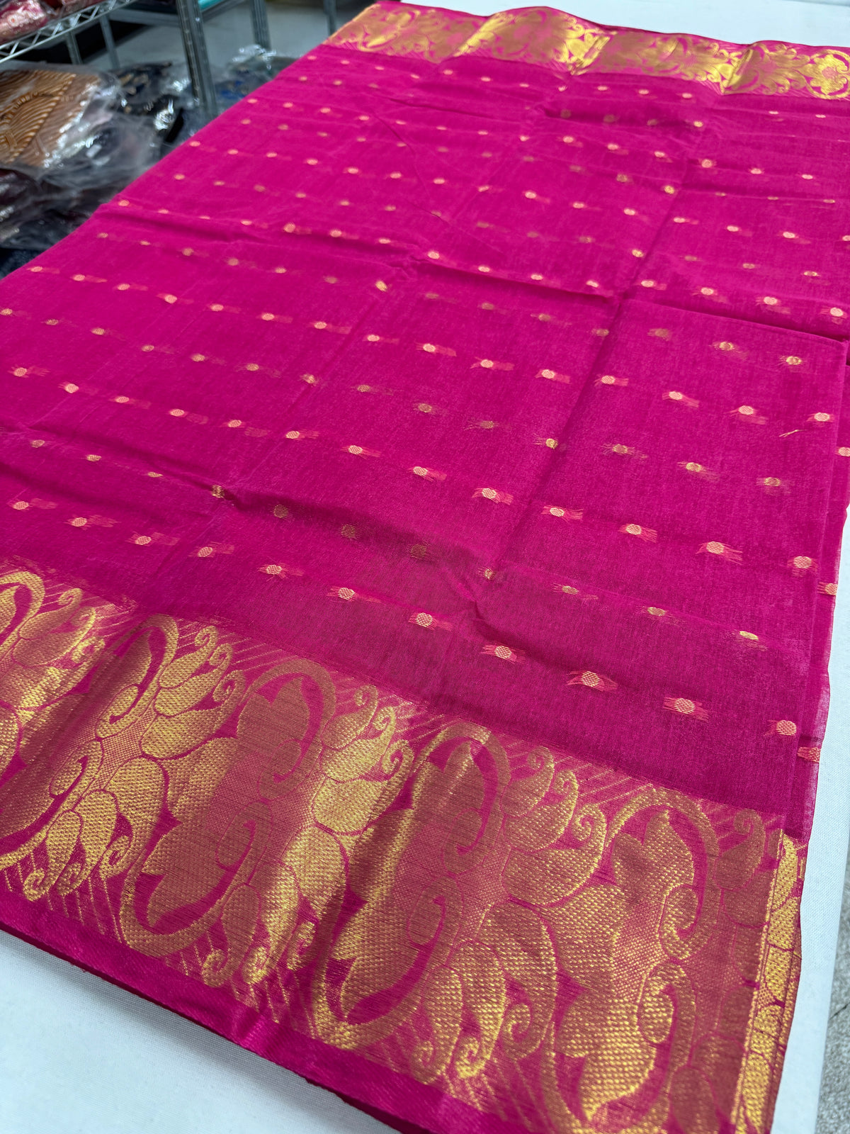 Hot Pink & Gold Tant saree — detail view