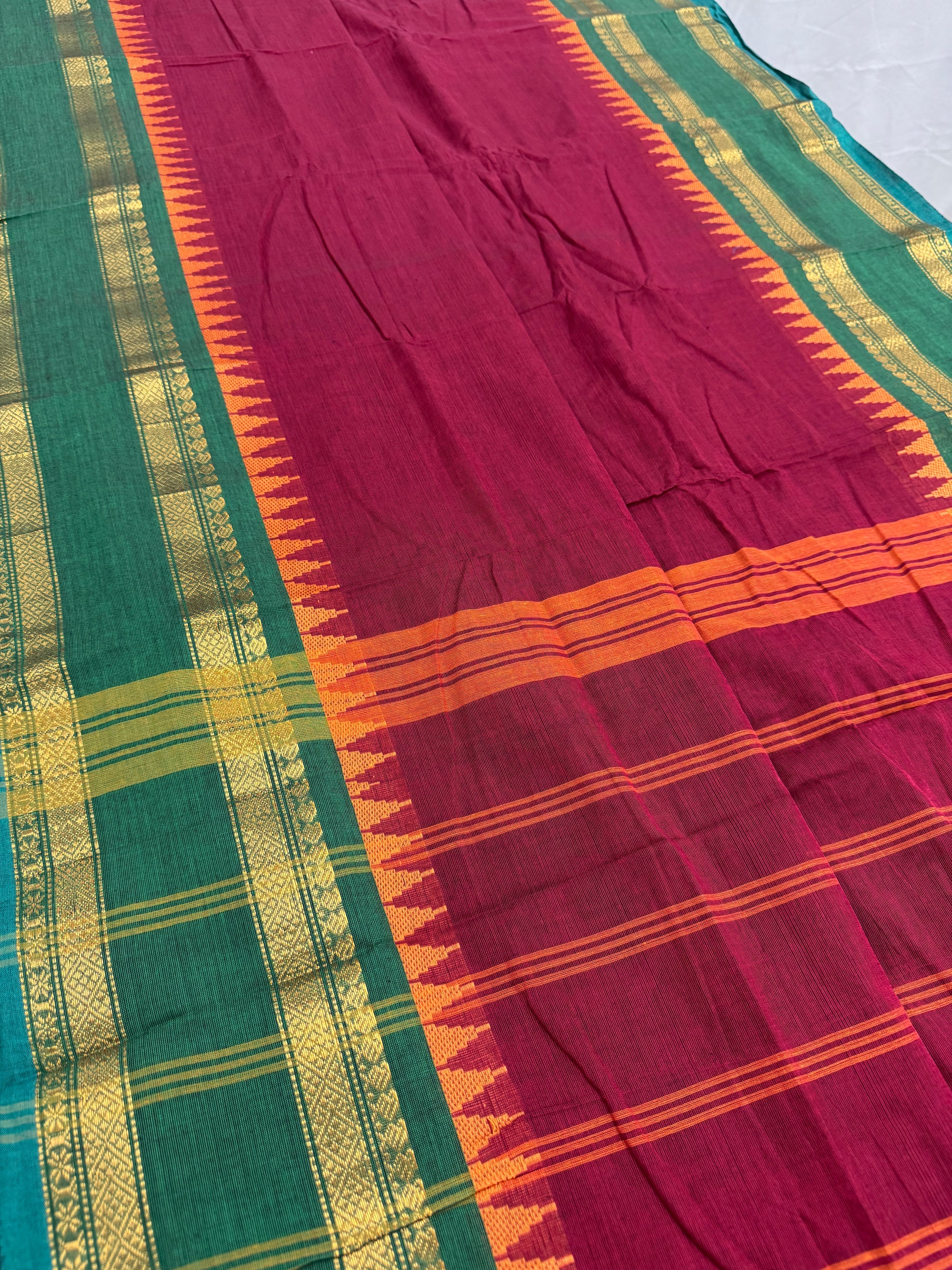 Kaveri : Magenta Kanchi Cotton Saree - Handwoven South Indian Elegance image 3