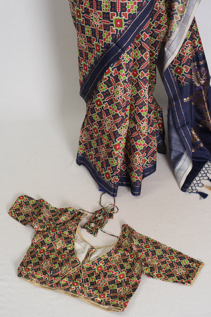 Leela : Navy Blue Ikkat Print Banarasi Silk Saree – with 36 Size Blouse image 2