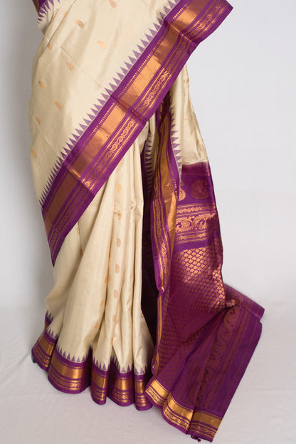 Sree : Clay White and Purple Handwoven Gadwal Silk Saree with Gold Zari image 5