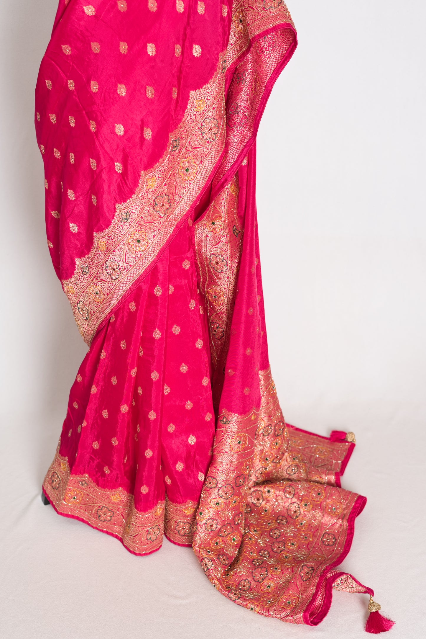 Afrin Pink and Gold Hand Embroidered Banarasi Saree with 36 Size Stitched Blouse image 6