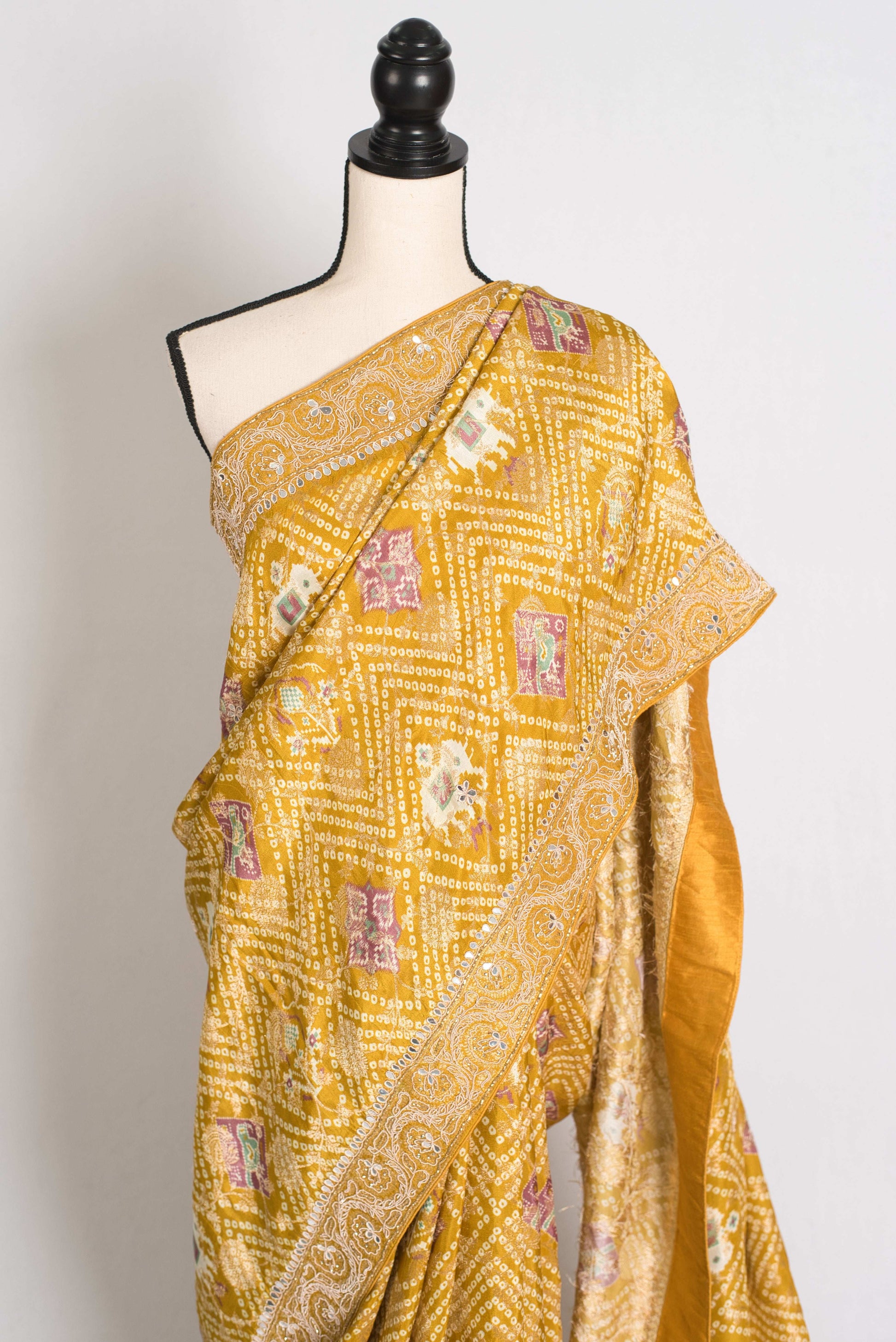 Hiya : Hand Embroidered Petai Zardosi Mirror Work Bandhani Saree in Yellow image 5
