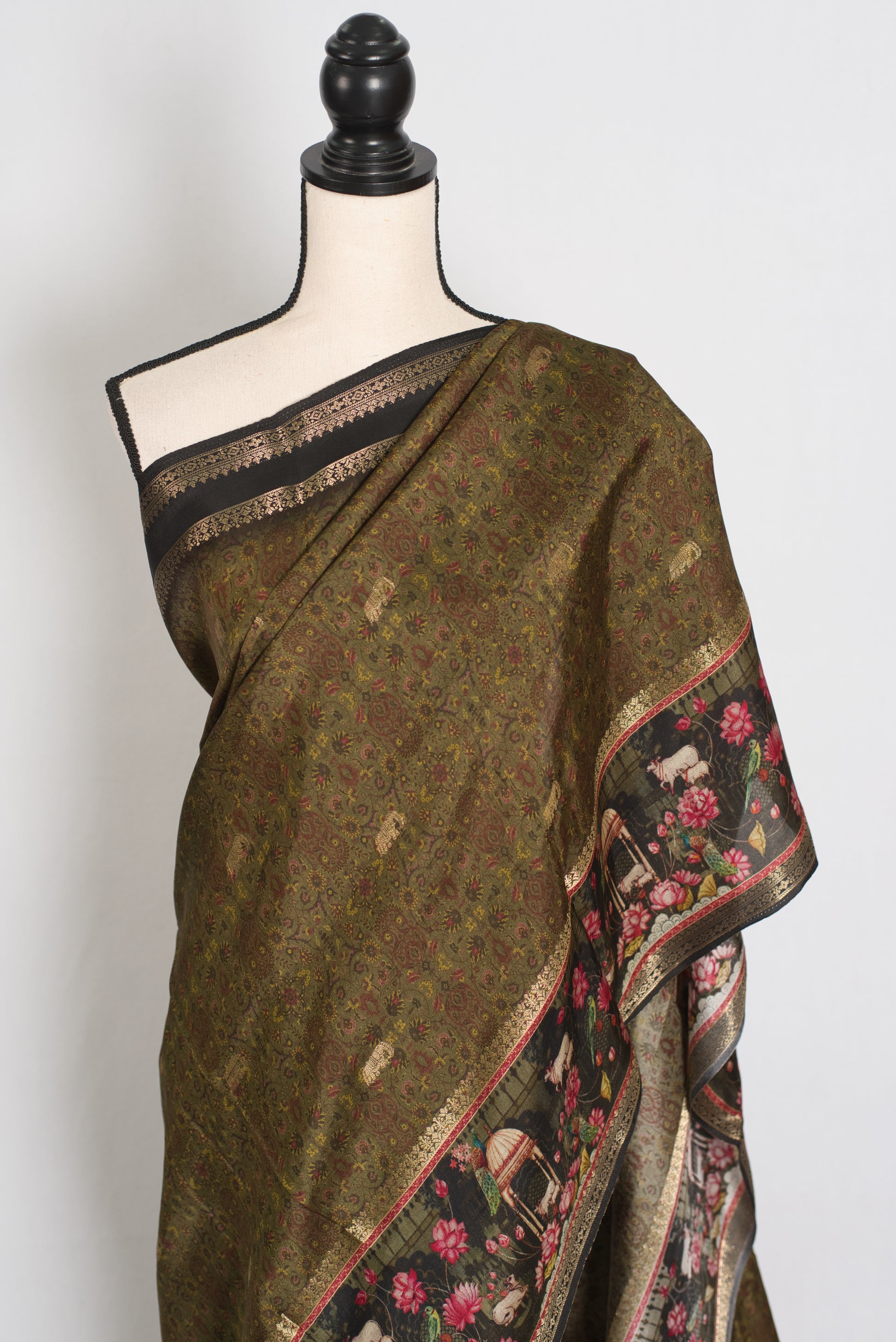 Dilshad | Henna Green Dola Silk Banarasi Saree | Perfect for Mehendi Ceremony image 6