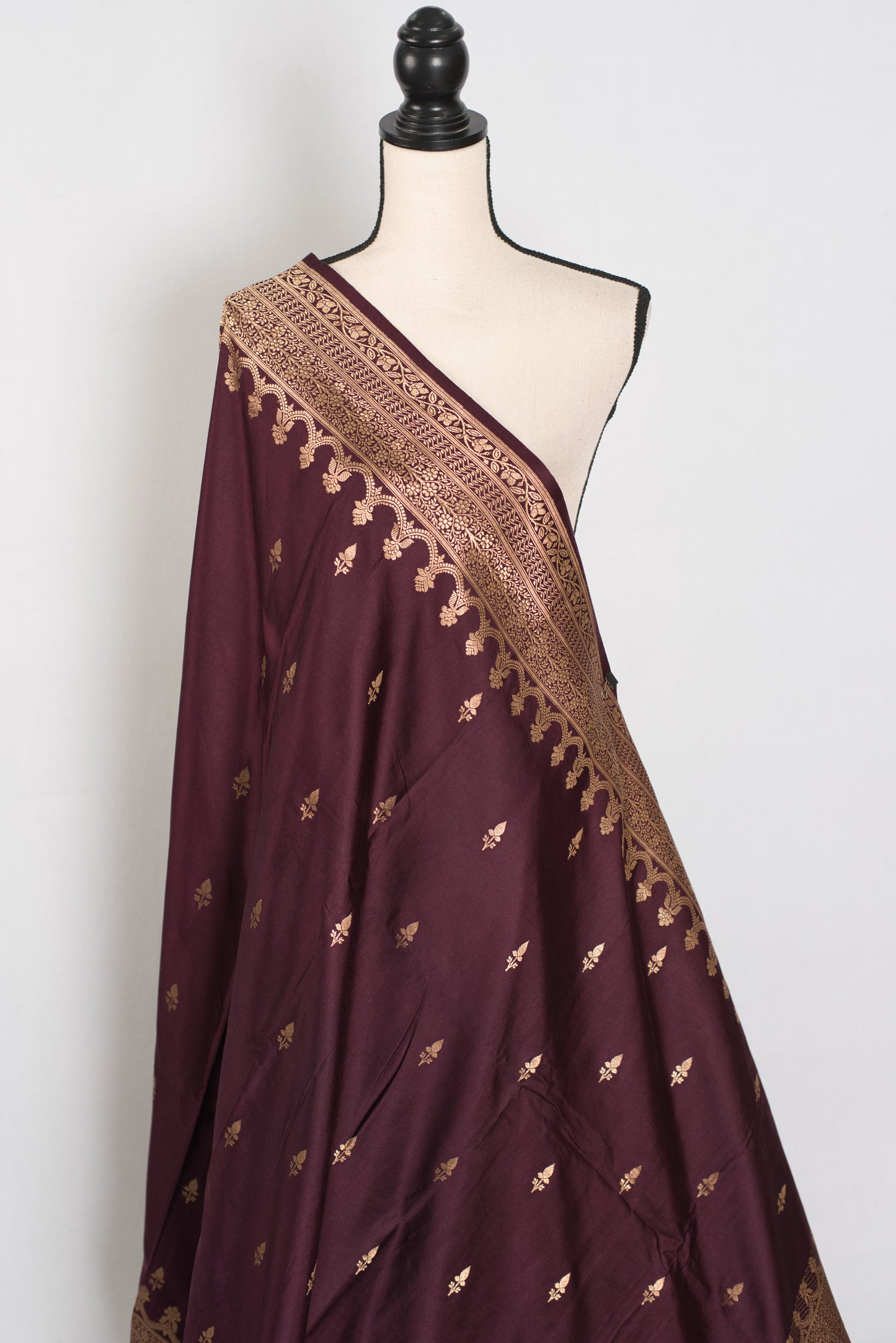 Ruuh | Wine Premium Mashru Banarasi Silk Saree | Antique Gold Zari Weaving image 3