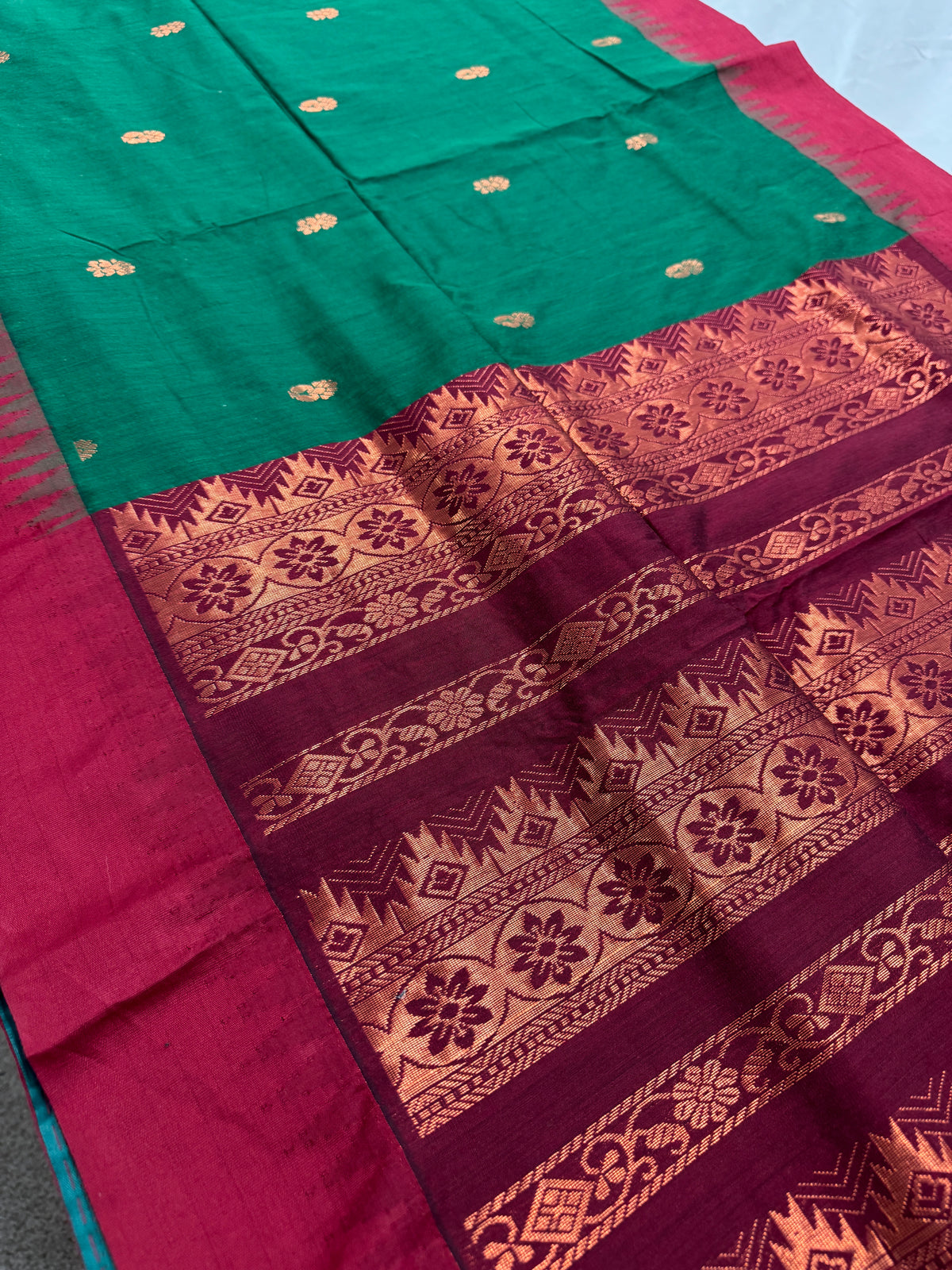Gayetri: Dark Green Blended Cotton Gadwal Saree with Antique Zari Butis image 2