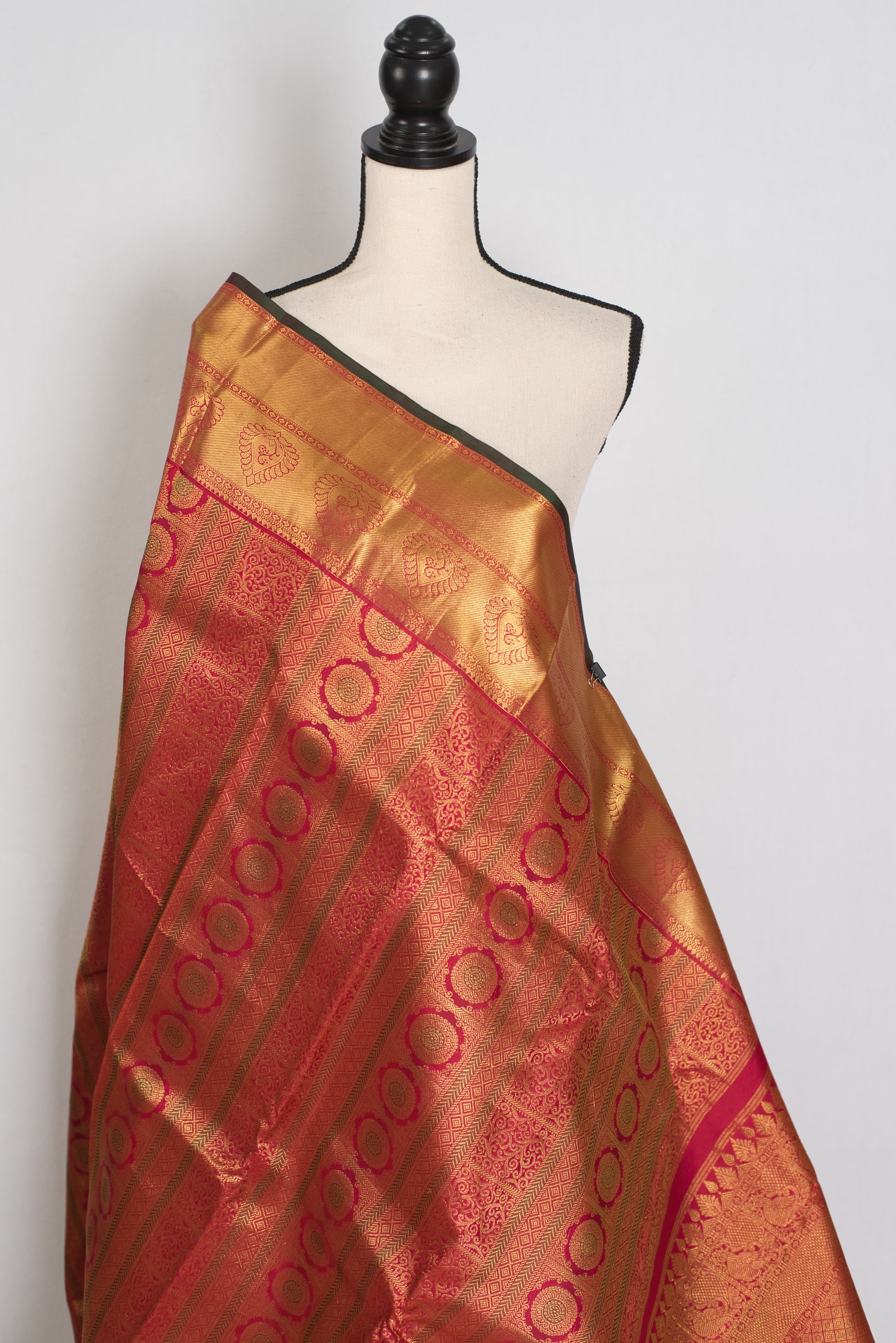 Kalyani : Dark Pink & Gold Bridal Kanjivaram Brocade Saree (Silk Mark Certified) image 5