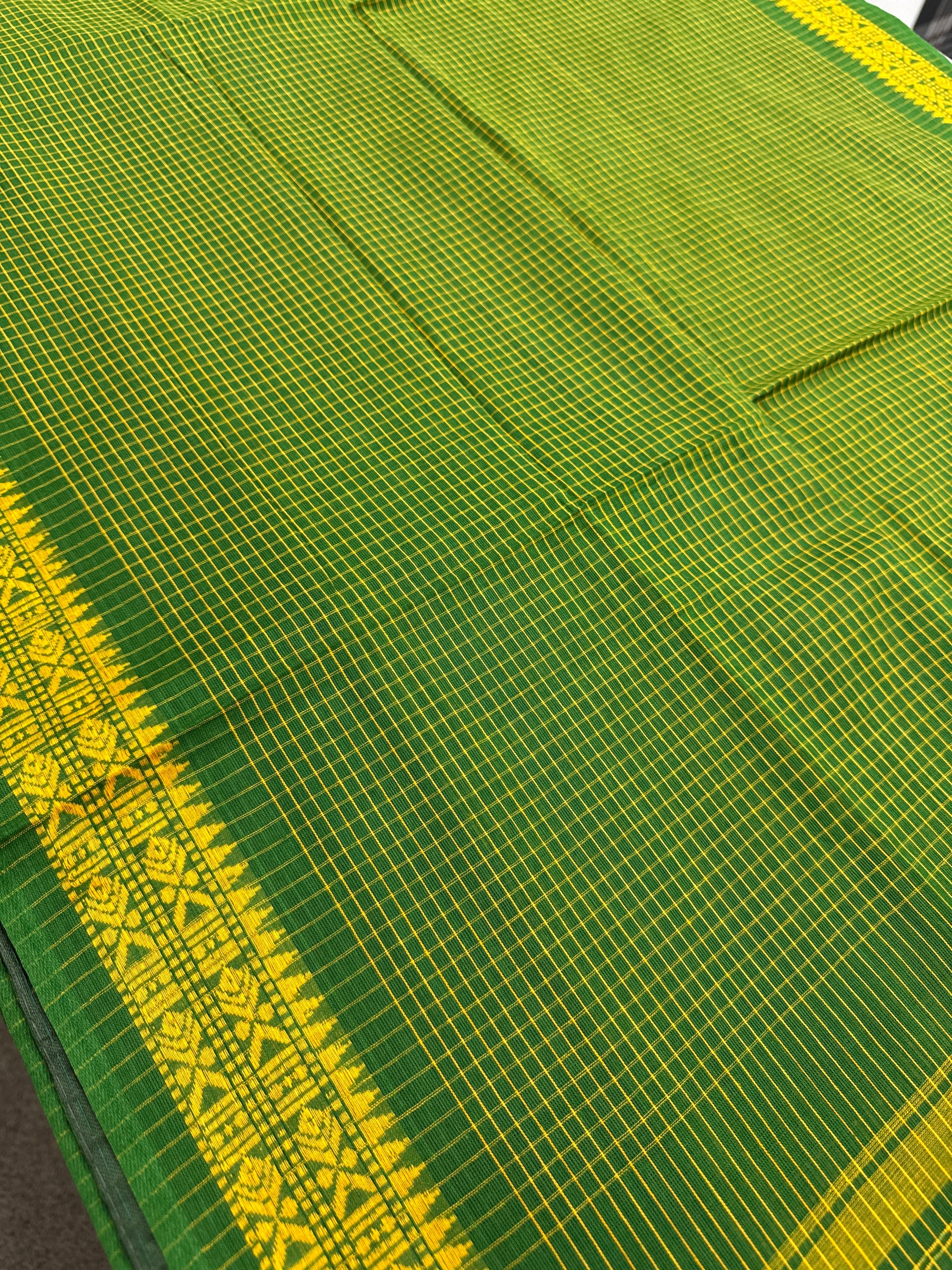 Gayetri : Green and Yellow Micro Checks Soft Cotton Dhaniakhali Saree image 2