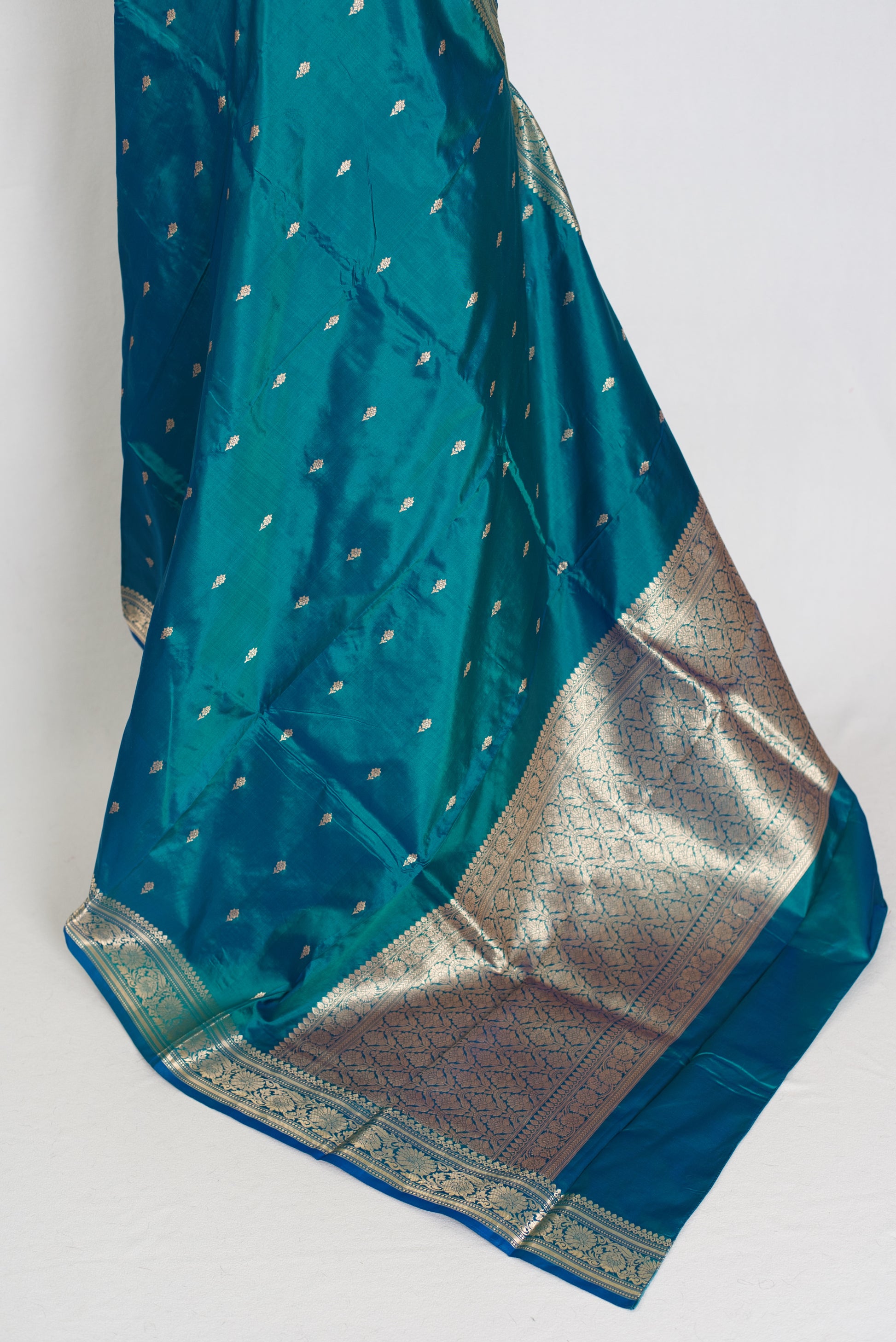 Gauri | Peacock Green & Gold Katan Silk Banarasi Saree | Silk Mark Certified image 3
