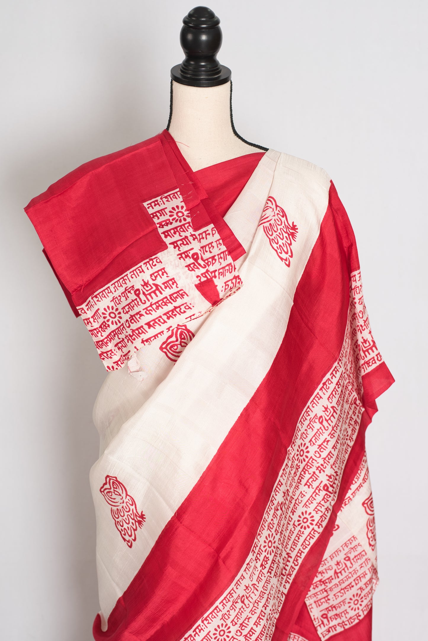 Lakshmi : White and Red Murshidabad Silk Saree (Durga Puja Special) image 2