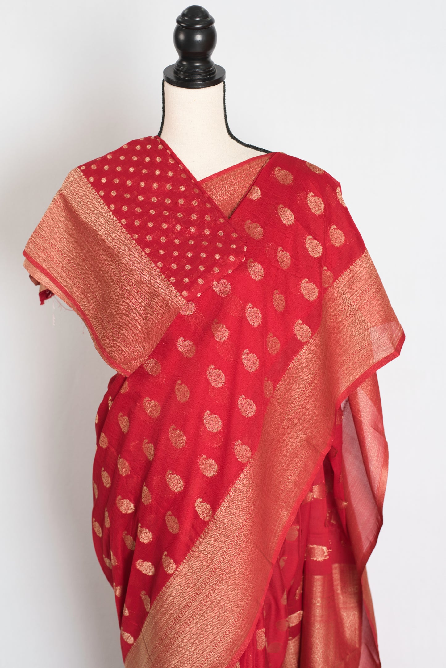 Ruby : Red Semi Georgette Banarasi Saree with Gold Zari Paisley Motifs image 2