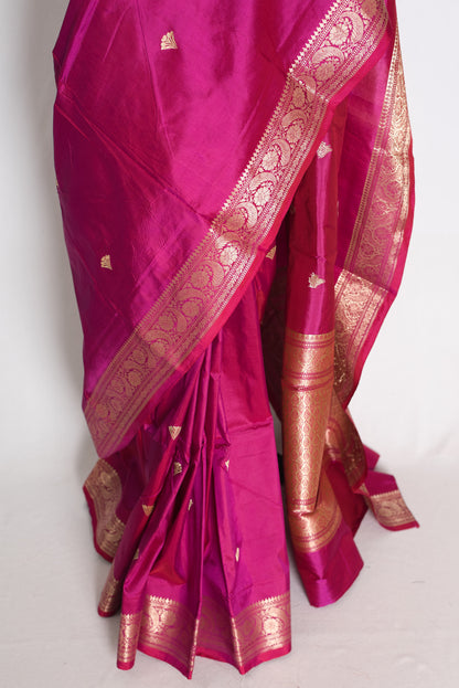 Piya: Purple and Gold Lightweight Katan Pure Silk Banarasi Saree image 6