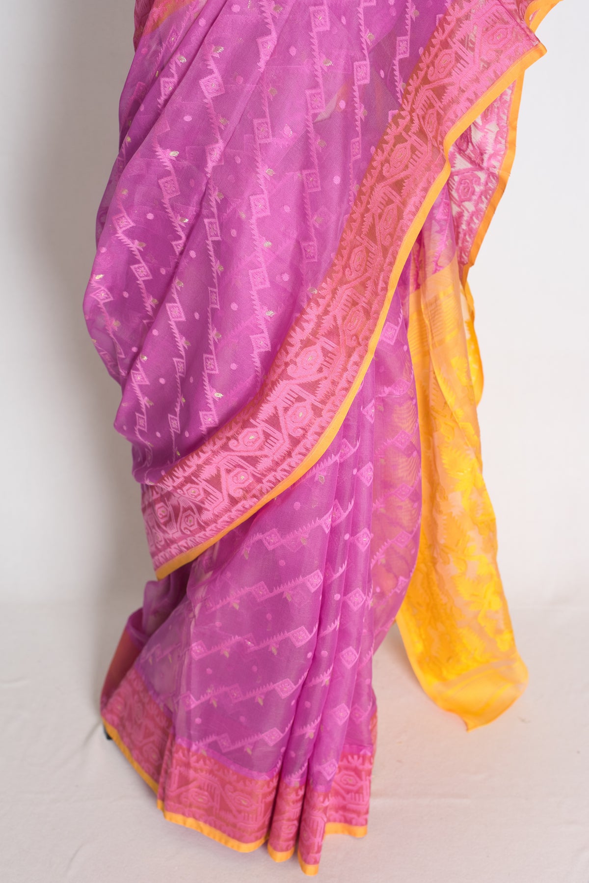 Purple and Yellow Jamdani saree — pallu view