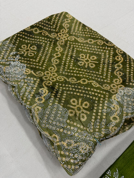 Bandhani Glow - Budget Bandhani Georgette Saree in Green image 0