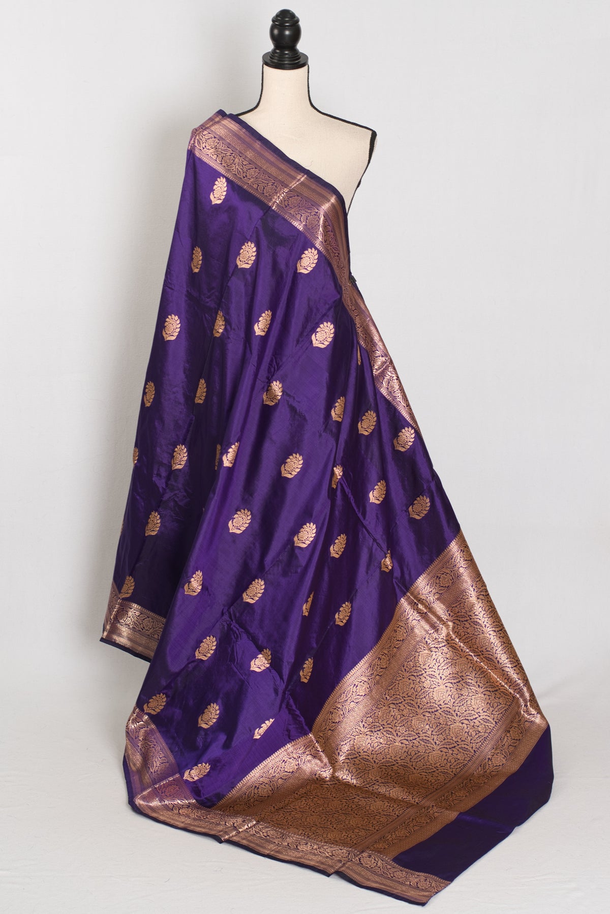 Leela | Royal Purple Katan Banarasi Silk Saree | Lightweight Handloom Luxury image 2