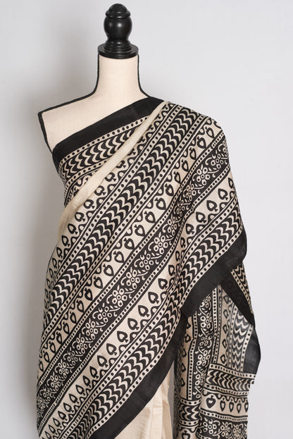 Nandini | Off-White & Black 3-Ply Murshidabad Block Printed Pure Silk Saree image 3