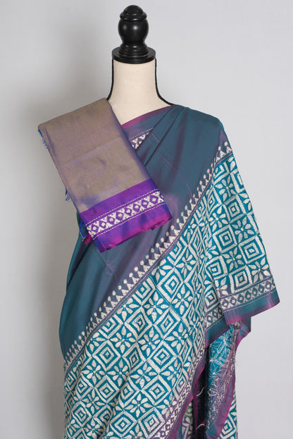Kavitha : Tri-Color Hand Embroidered Kantha Stitch Bishnupur Blended Silk Saree image 3