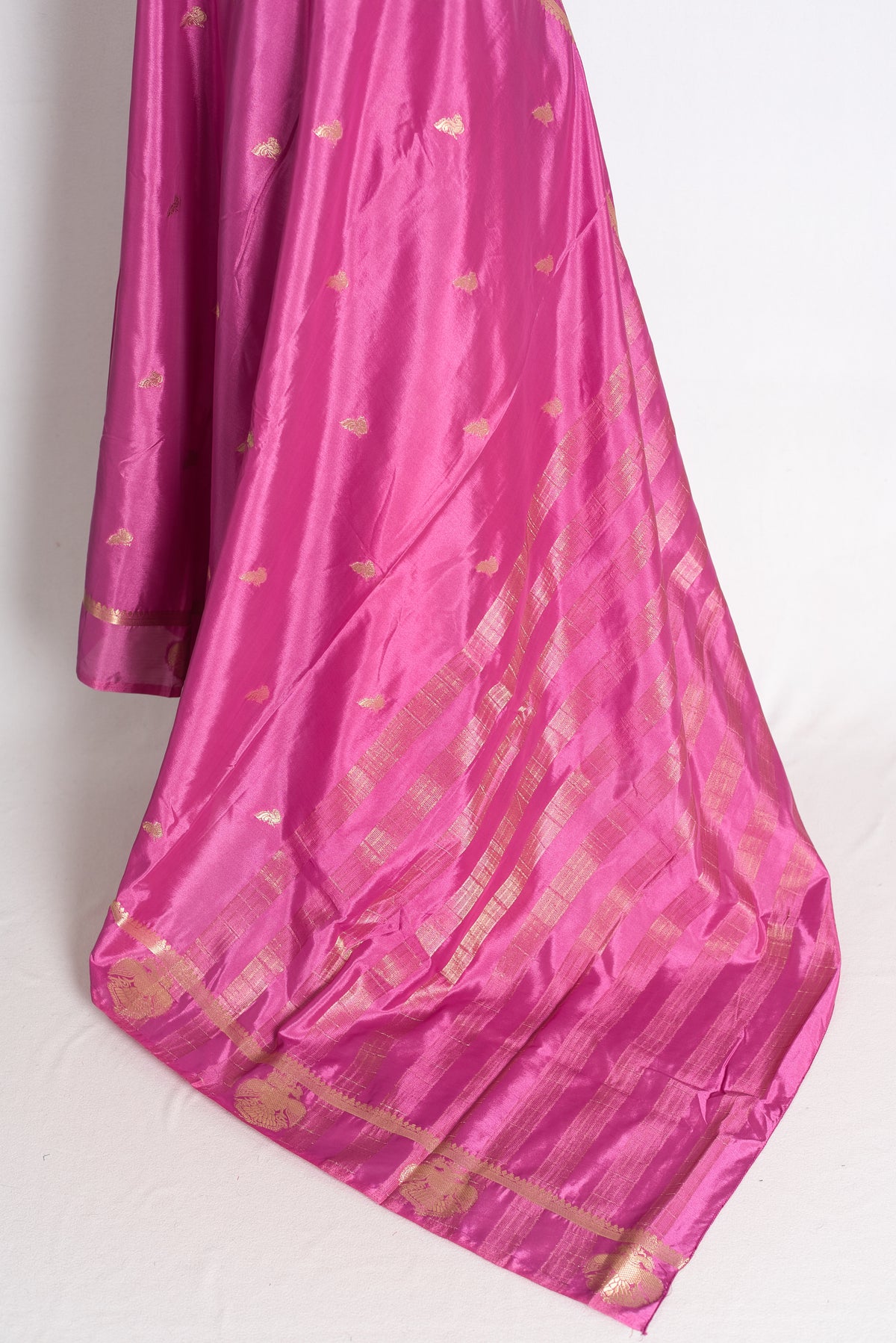 Priya: Purple and Gold Semi Silk Budget Friendly Banarasi Saree image 3