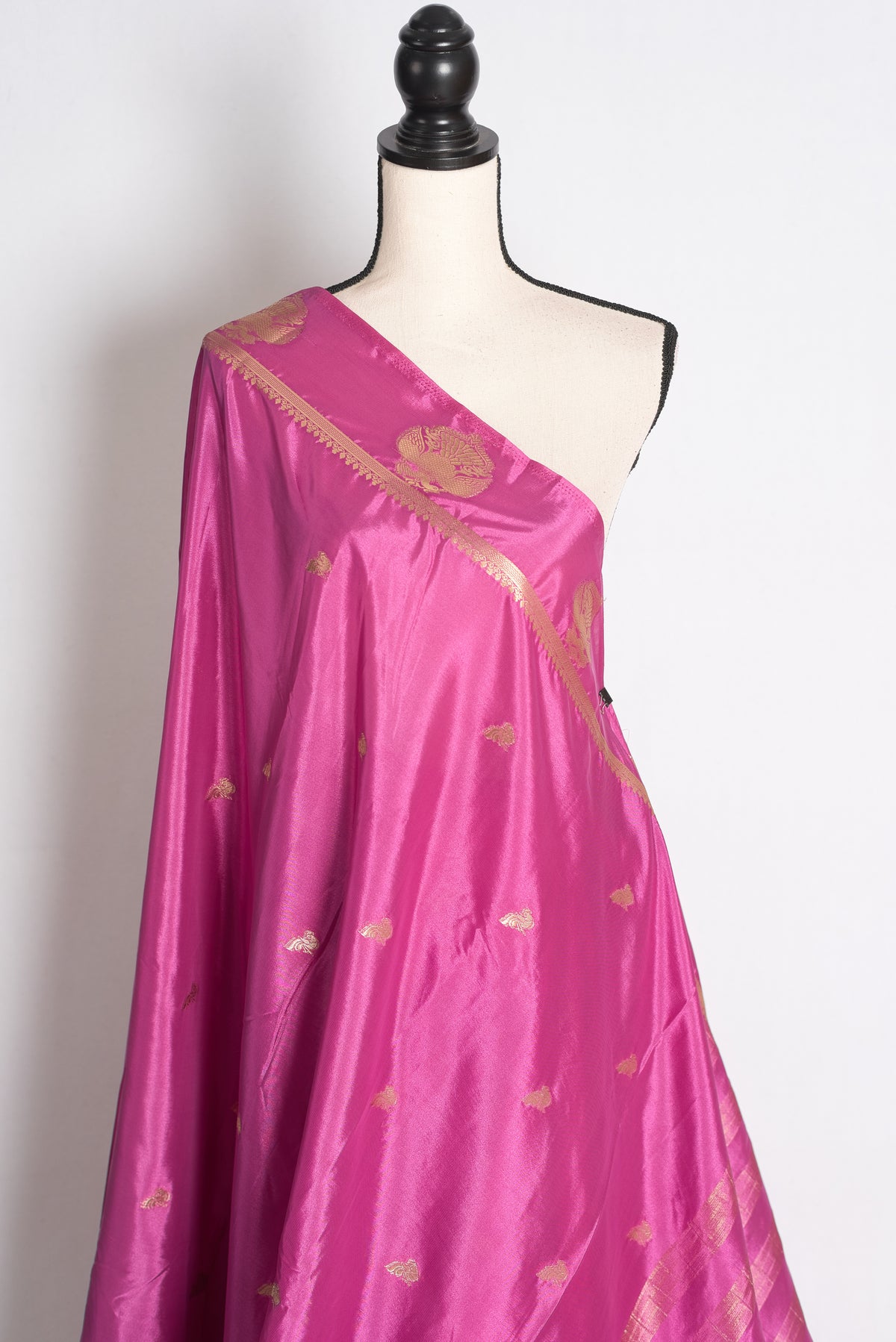 Priya: Purple and Gold Semi Silk Budget Friendly Banarasi Saree image 4