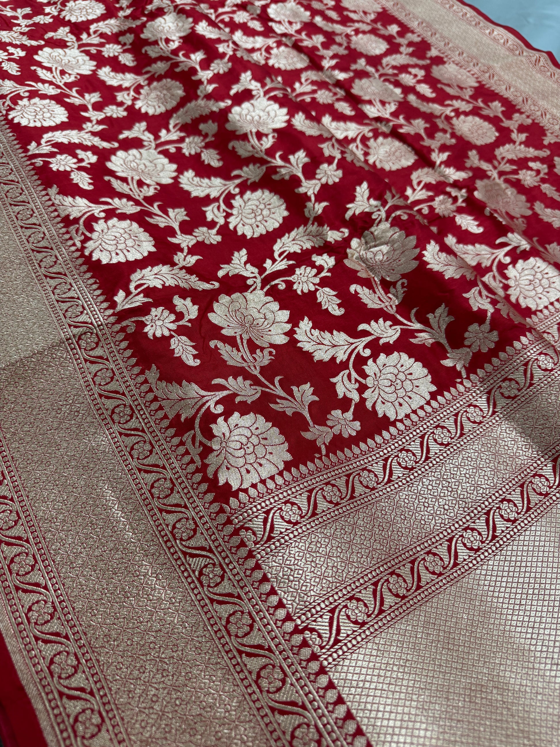 Kumuduni :Silk Mark Certified Red and Gold Bridal Jaal Banarasi Silk Saree image 3