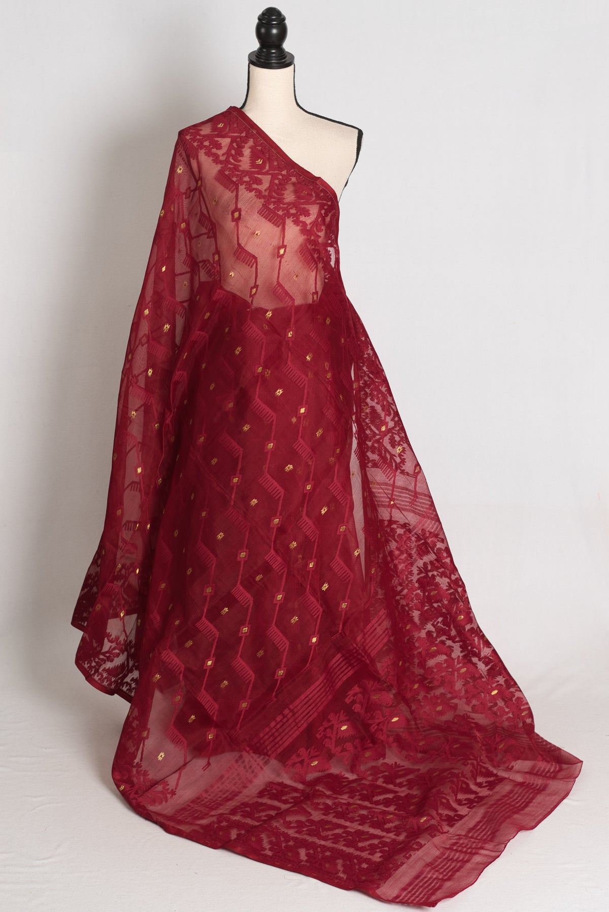 Priya : Deep Maroon and Gold Soft Blended Cotton Bengali Jamdani Saree image 1