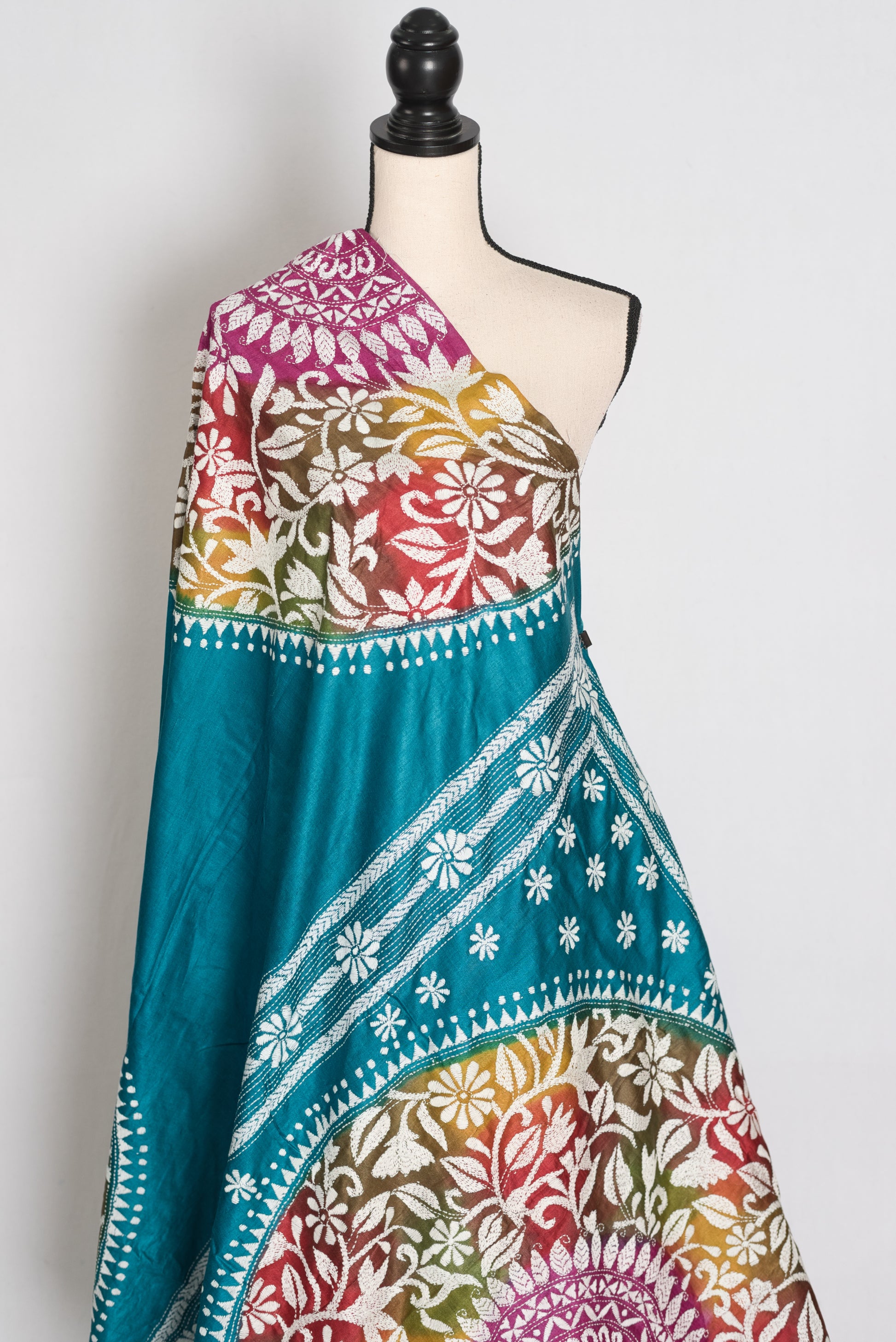 Ritaja : Teal Blue Hand-Dyed Tussar Silk Hand-Embroidered Kantha Stitch Saree image 4
