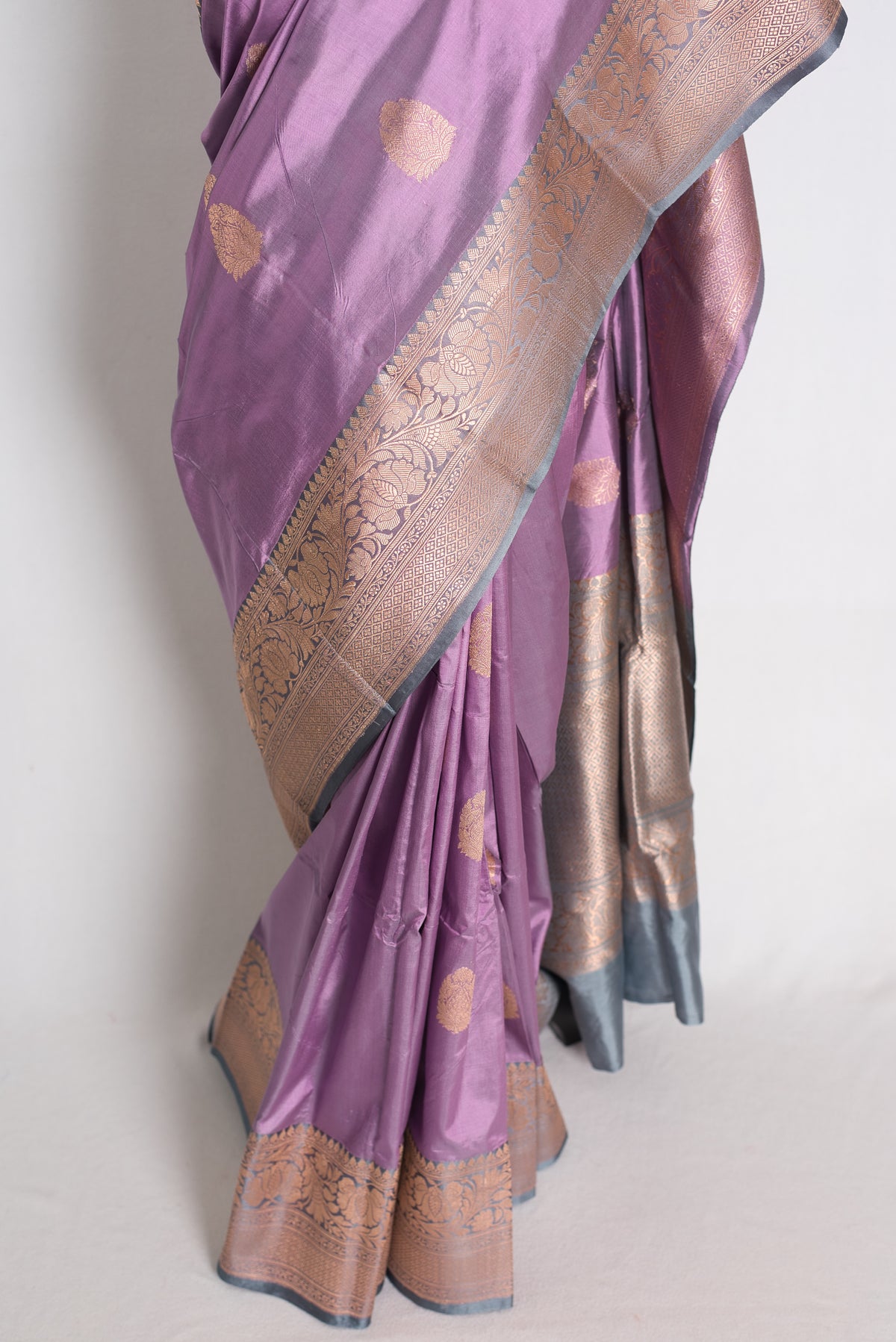 Urmi: Lilac and Gray Banarasi Silk Saree with Blouse Piece image 6