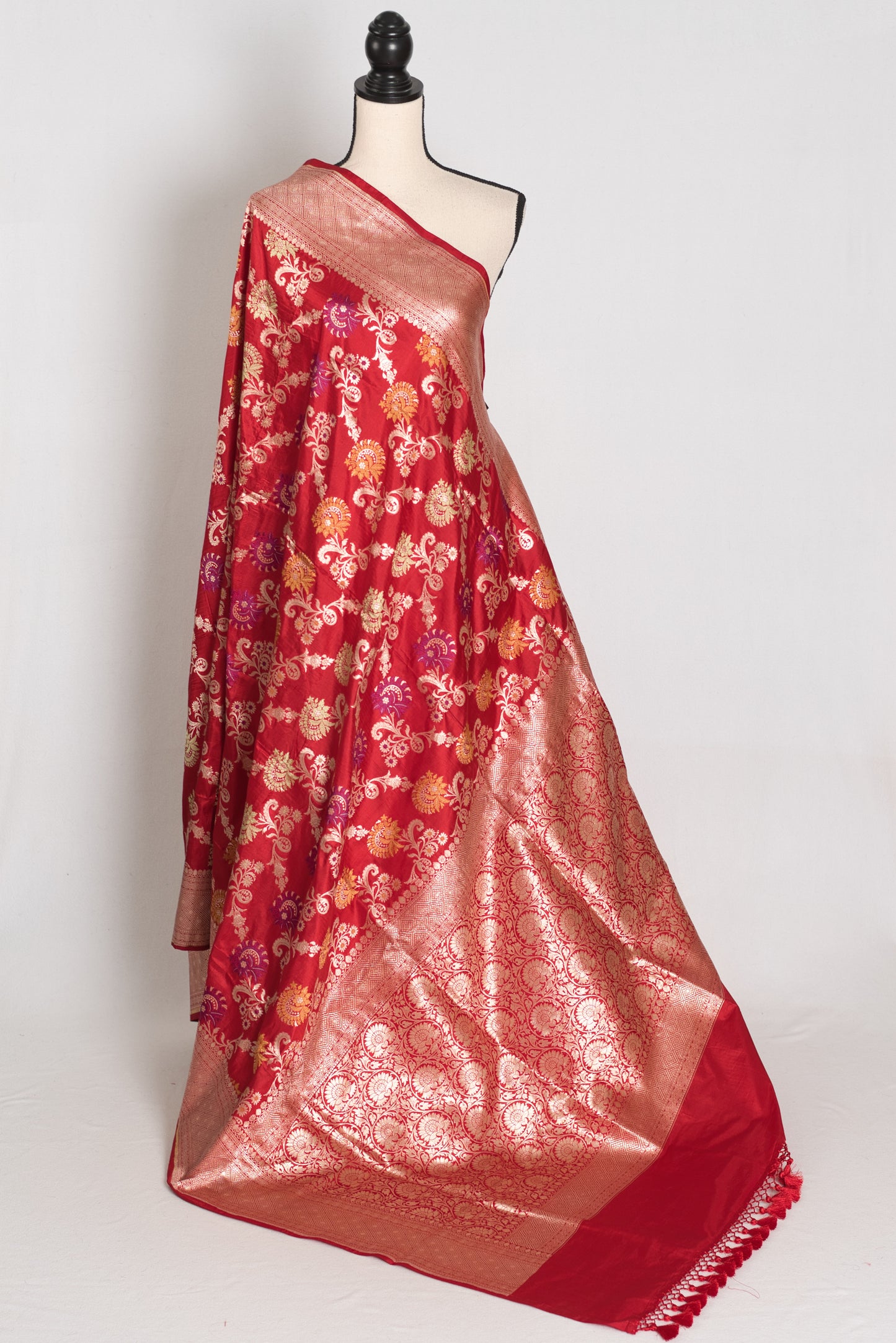 Naaz : Dark Red and Gold Minakari Jaal Katan Silk Bridal Banarasi Saree image 1