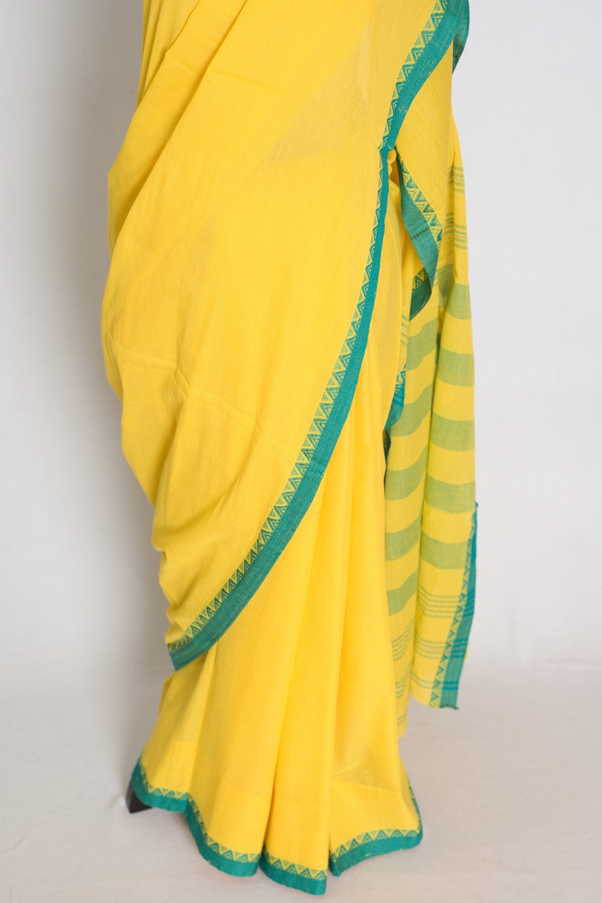 Bright Yellow and Green Dhaniakhali saree — pallu view