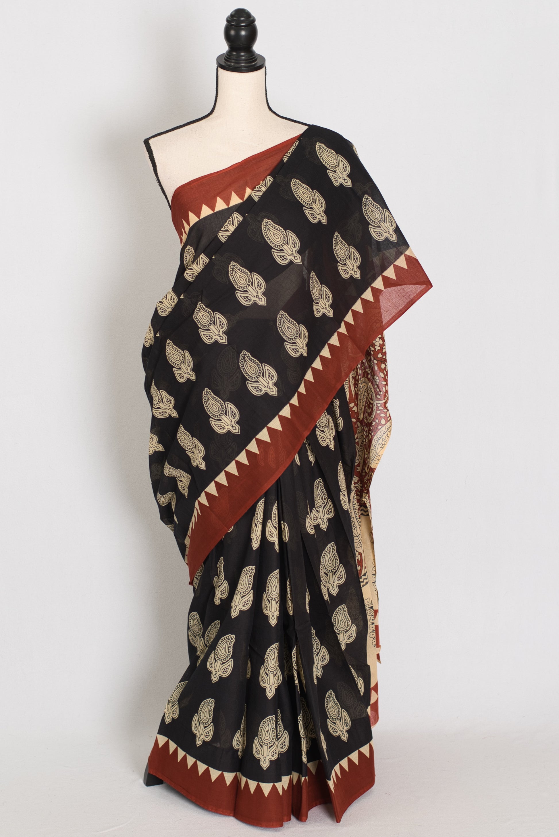Kajal: Black Mulmul Cotton Saree with Kalamkari Prints | Pure Bengali Cotton image 0