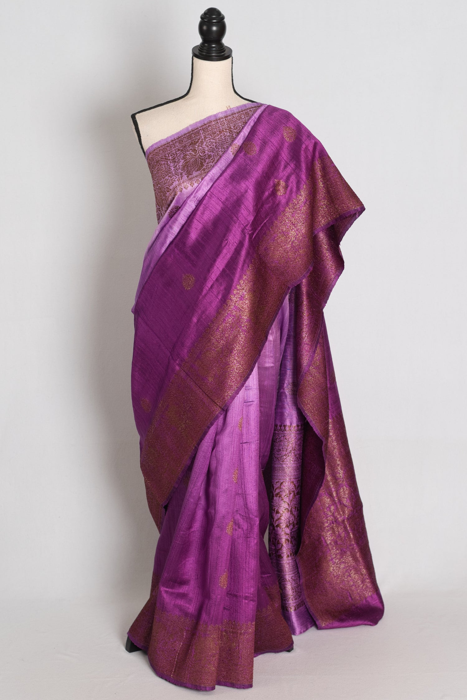 Gracy : Shades of Mauve Purple Ombre Hand Woven Raw Silk Banarasi Saree image 0
