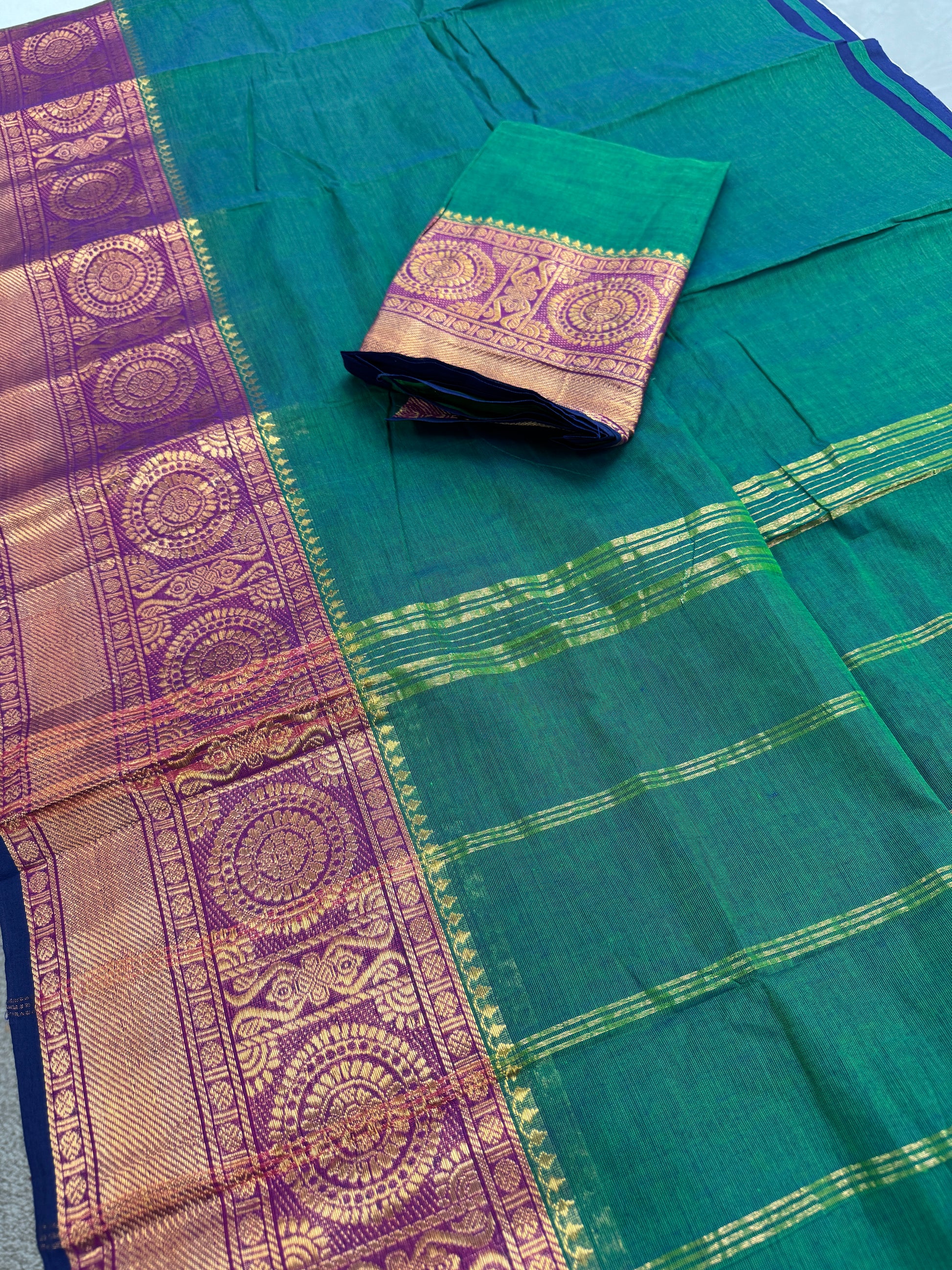 Valli : Peacock Green Kanchi Cotton Saree - Handwoven South Indian Elegance image 1