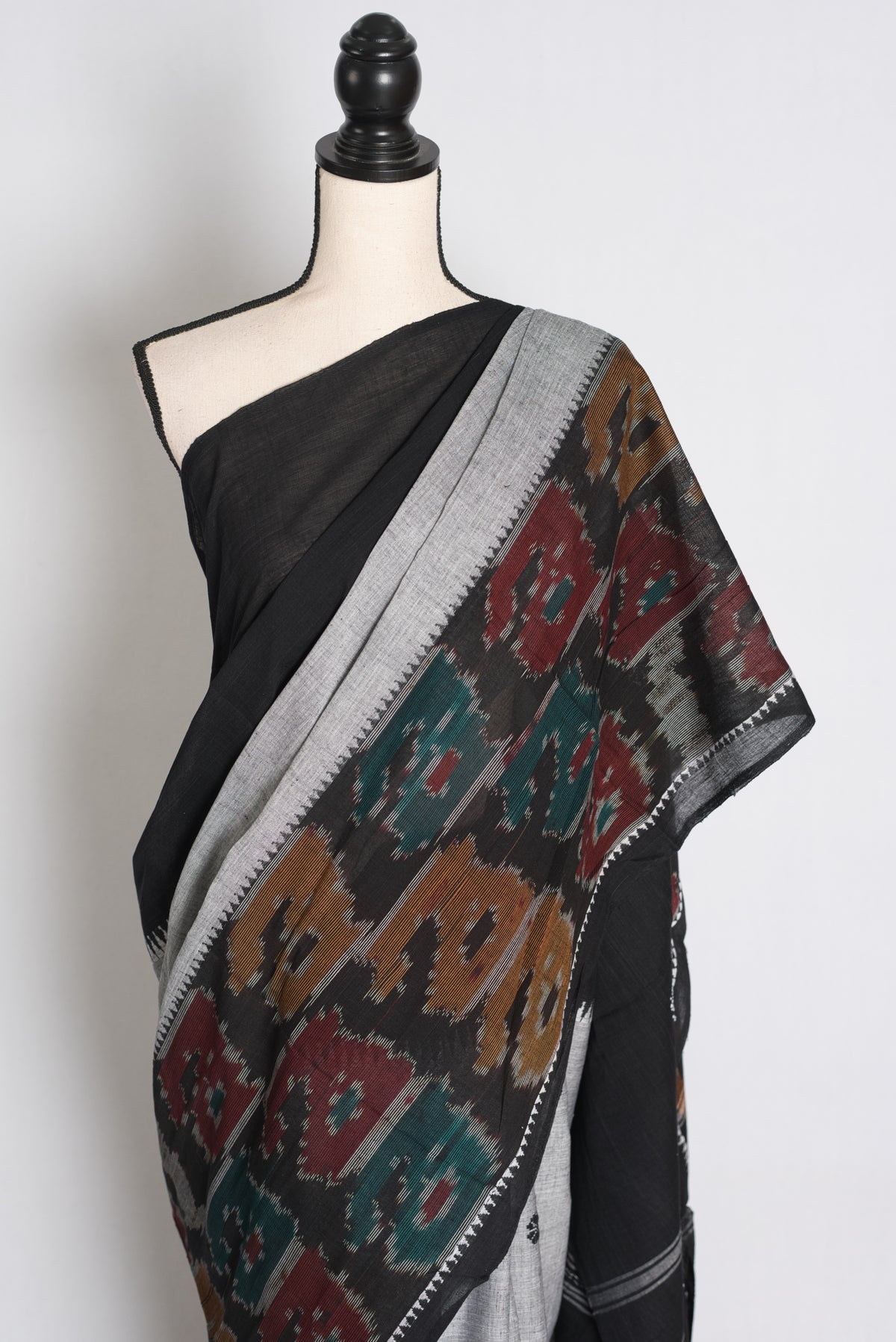 Grey and Black Dhaniakhali saree — drape view
