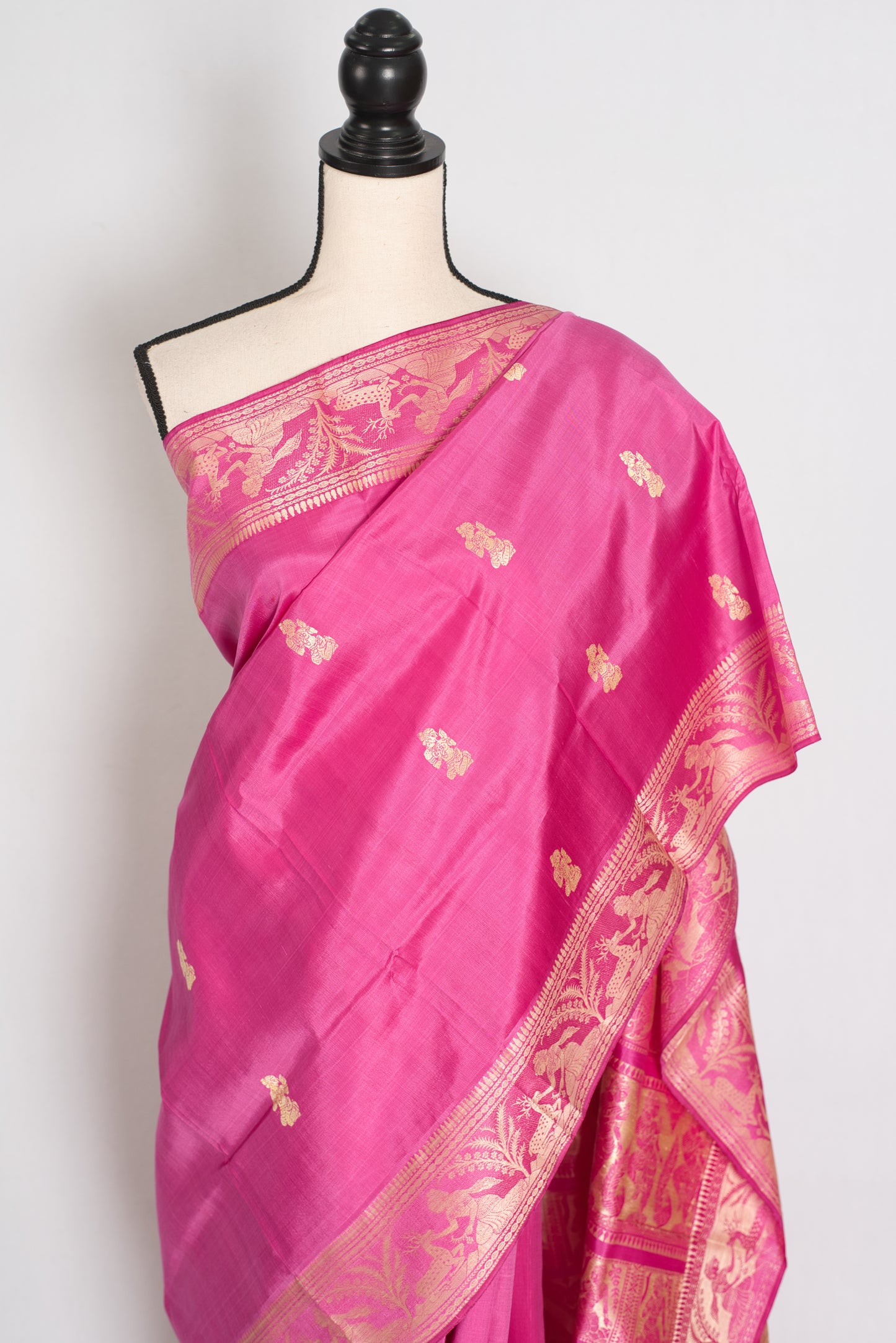 Swarna | Pink and Cream Handwoven Bishnupuri Baluchari Silk Saree image 5