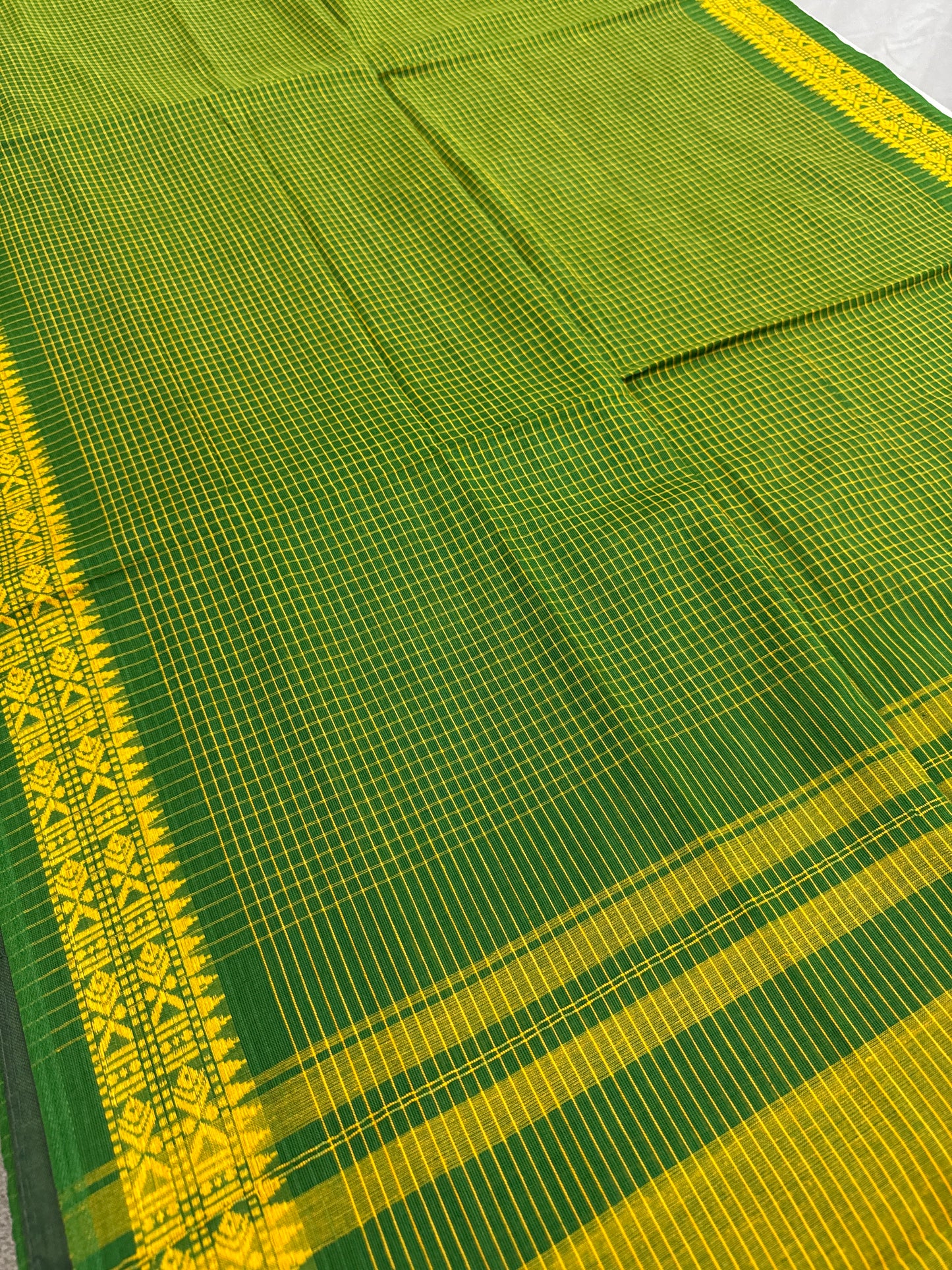 Gayetri : Green and Yellow Micro Checks Soft Cotton Dhaniakhali Saree image 4
